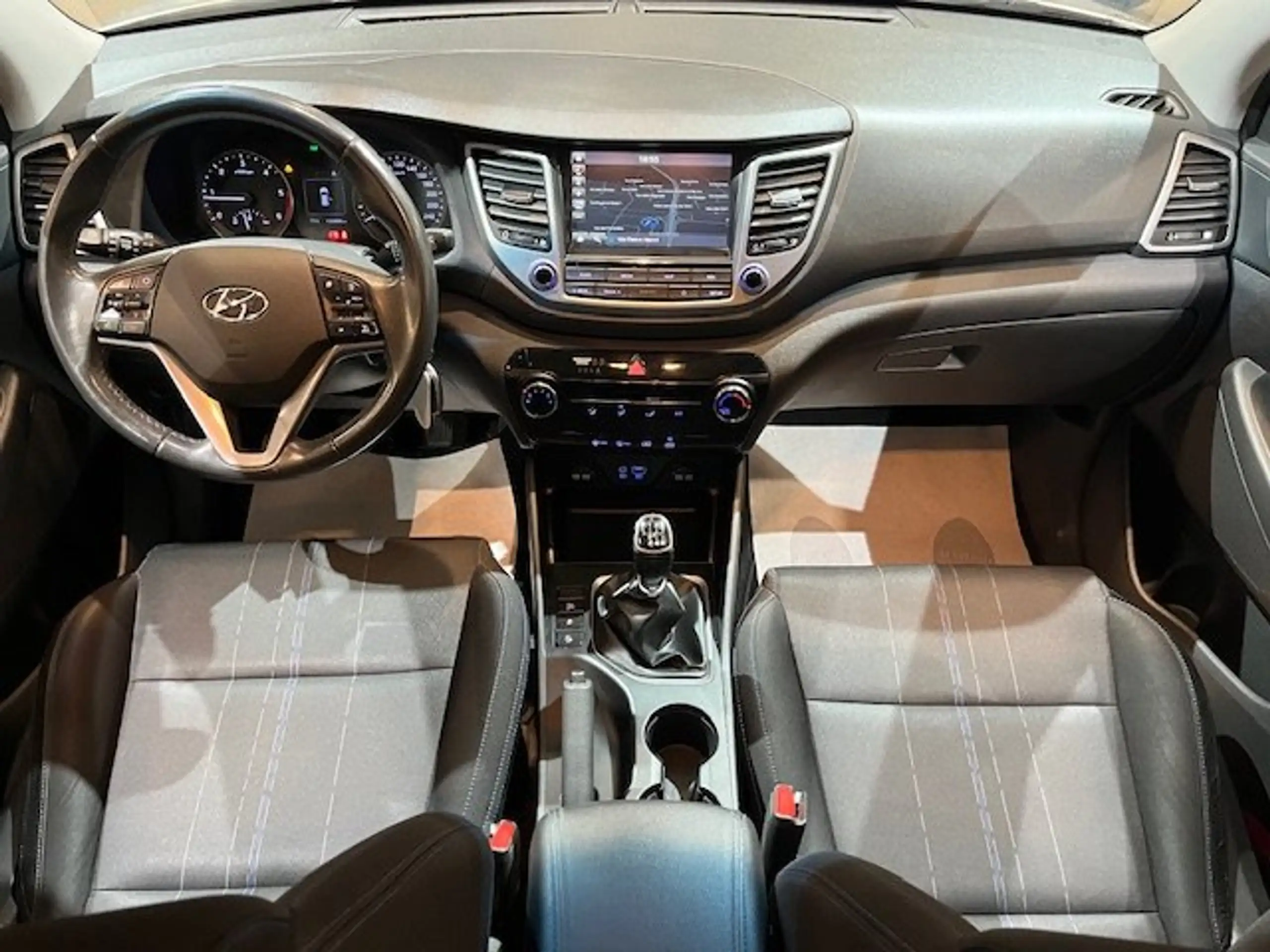 Hyundai - TUCSON