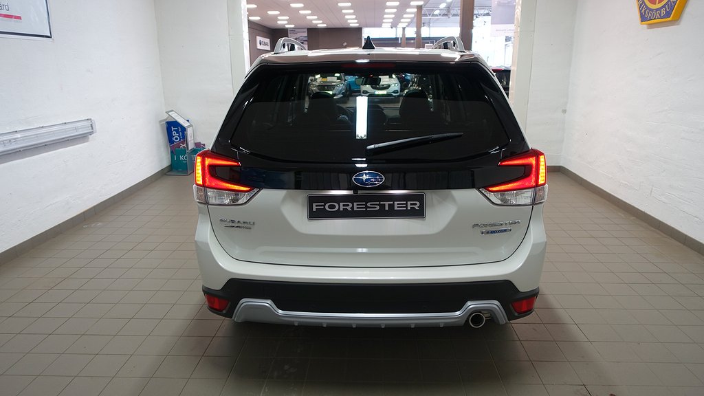 Subaru - Forester