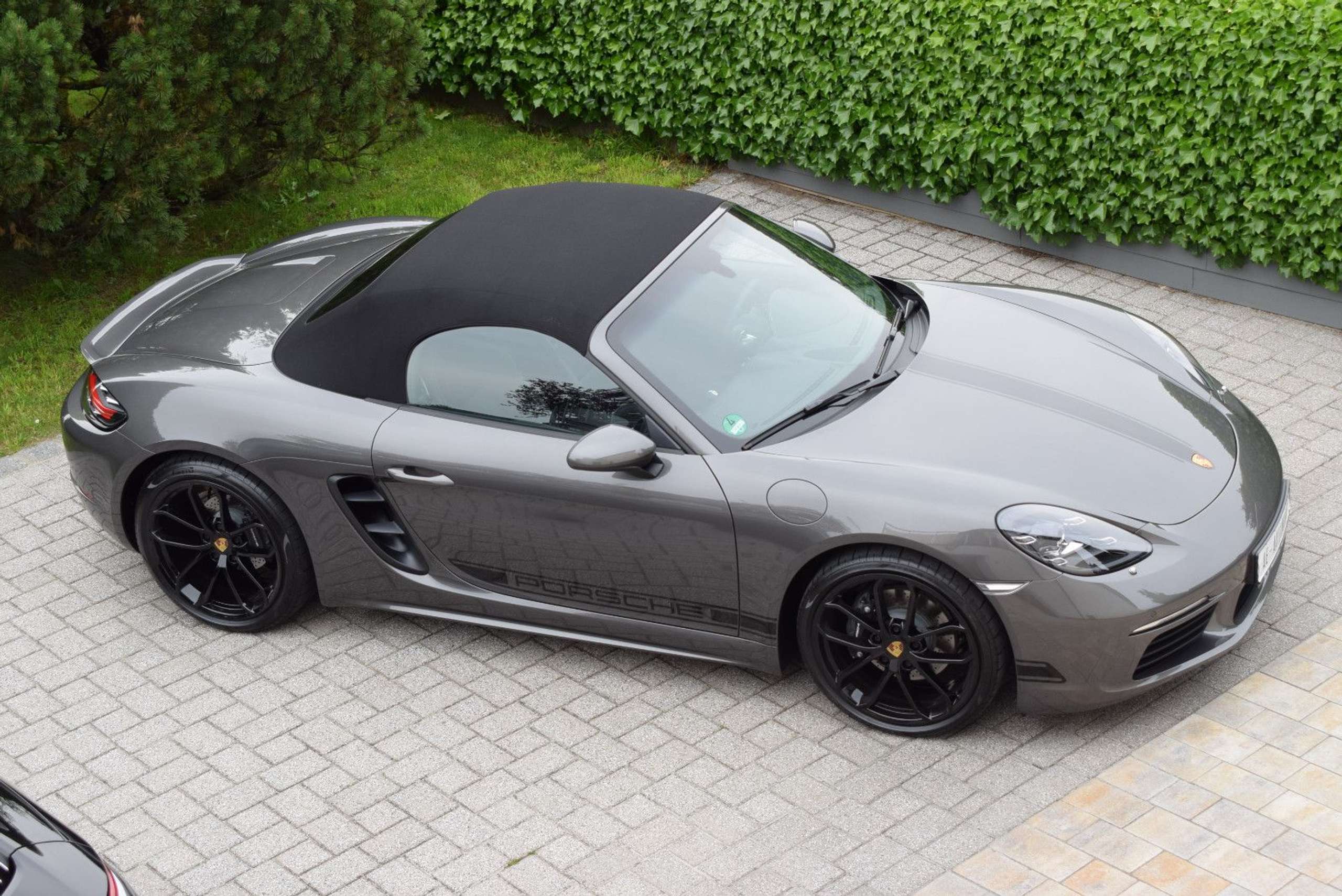 Porsche - Boxster