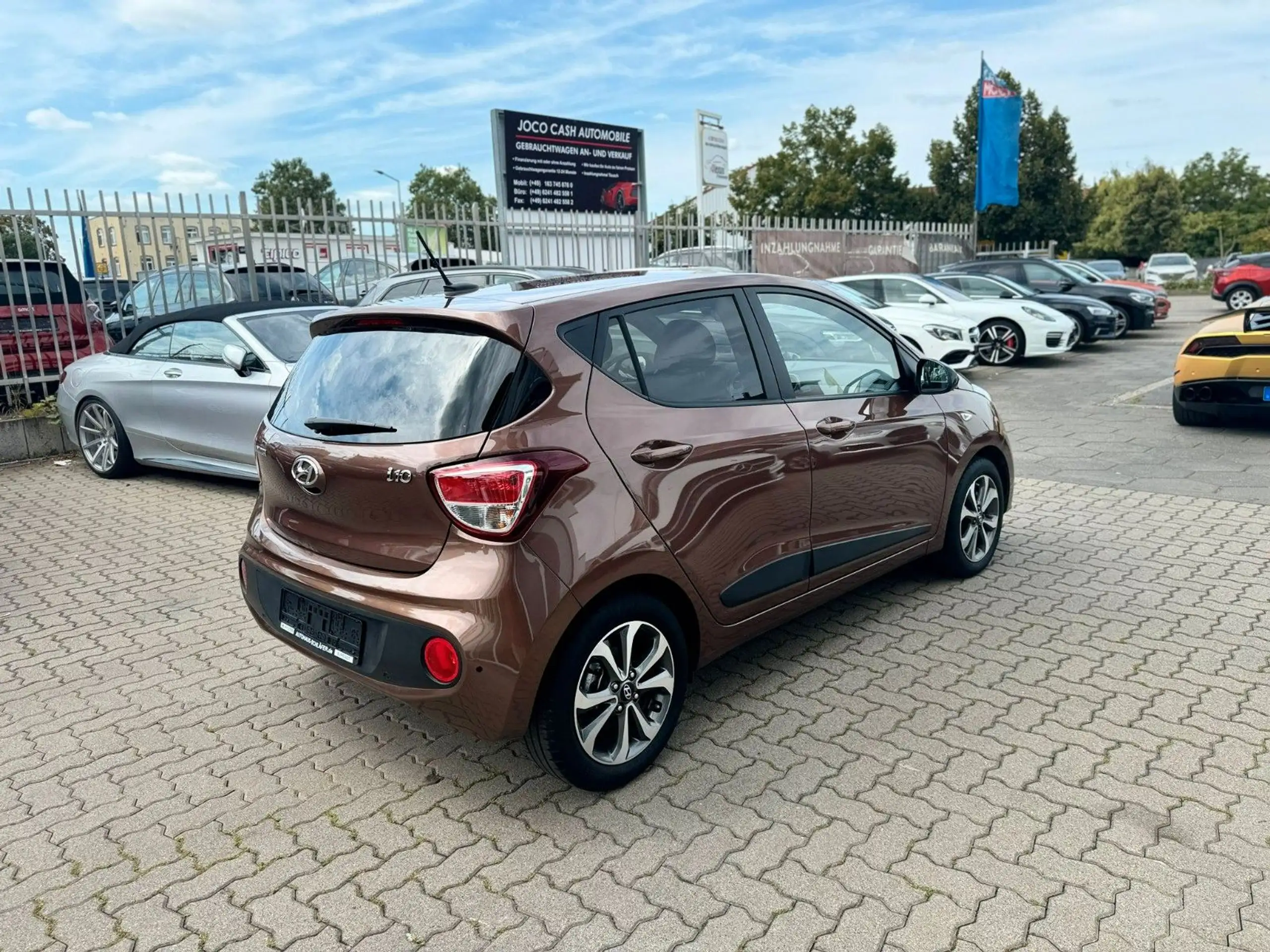 Hyundai - i10