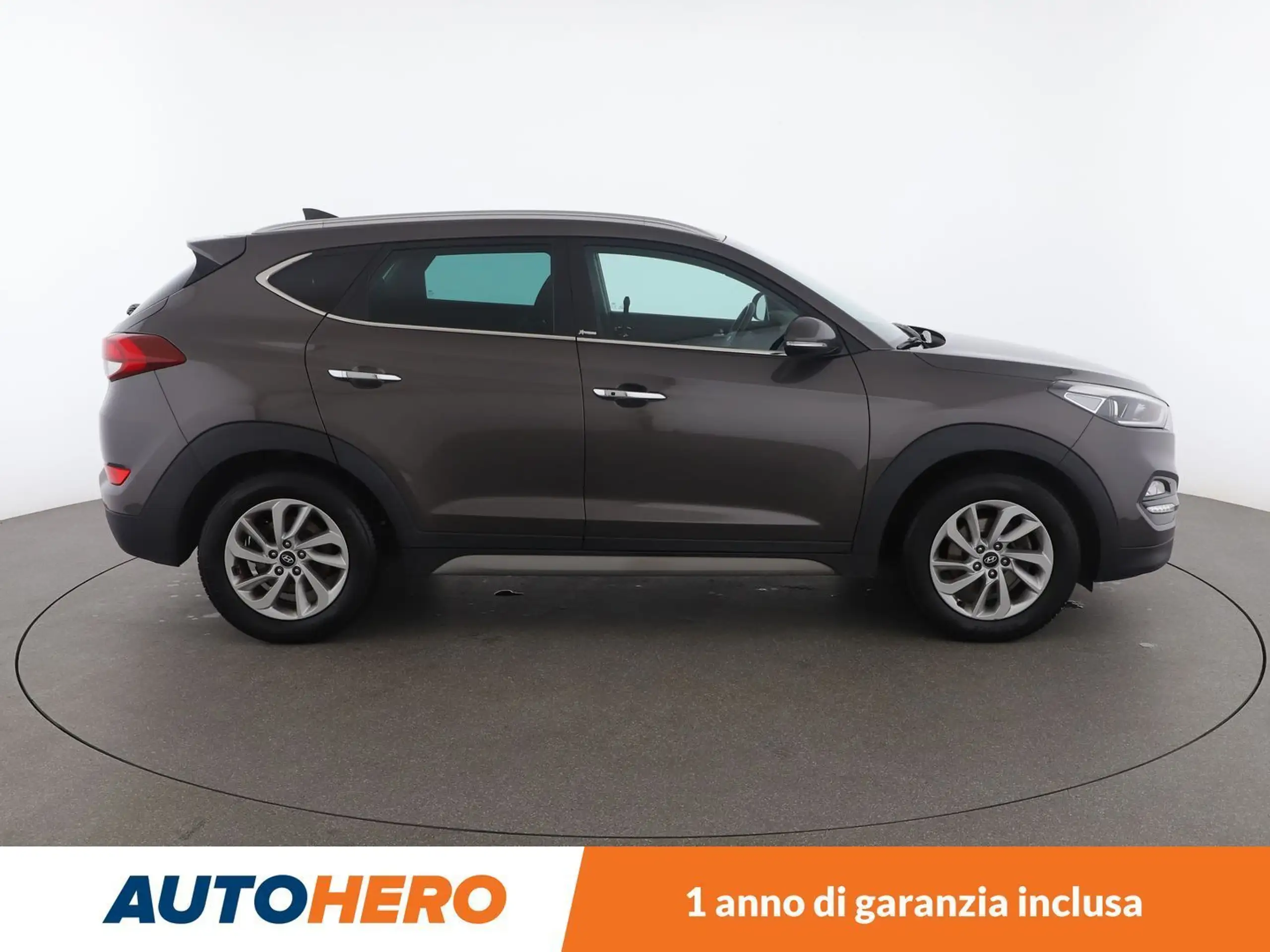 Hyundai - TUCSON