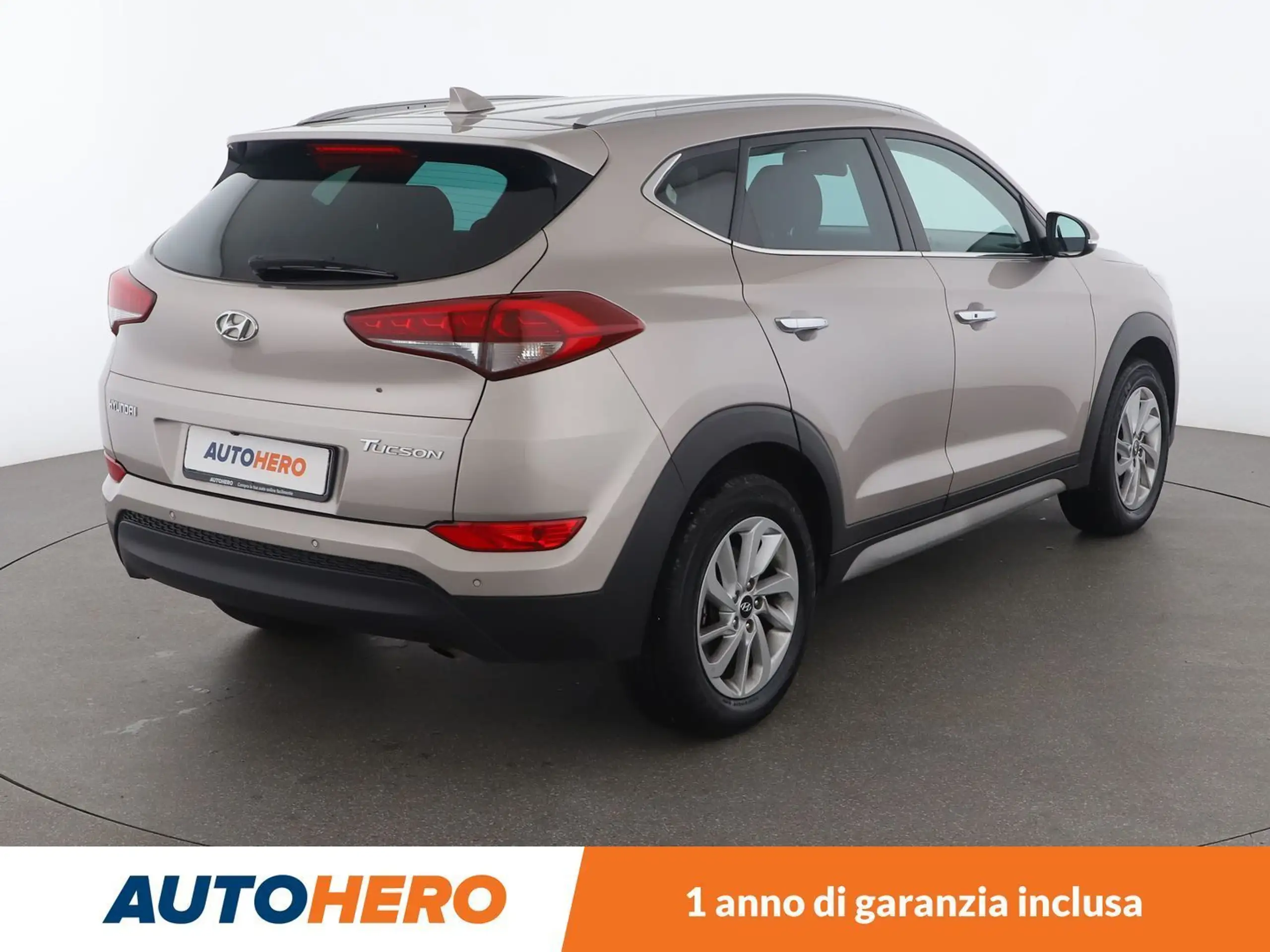 Hyundai - TUCSON