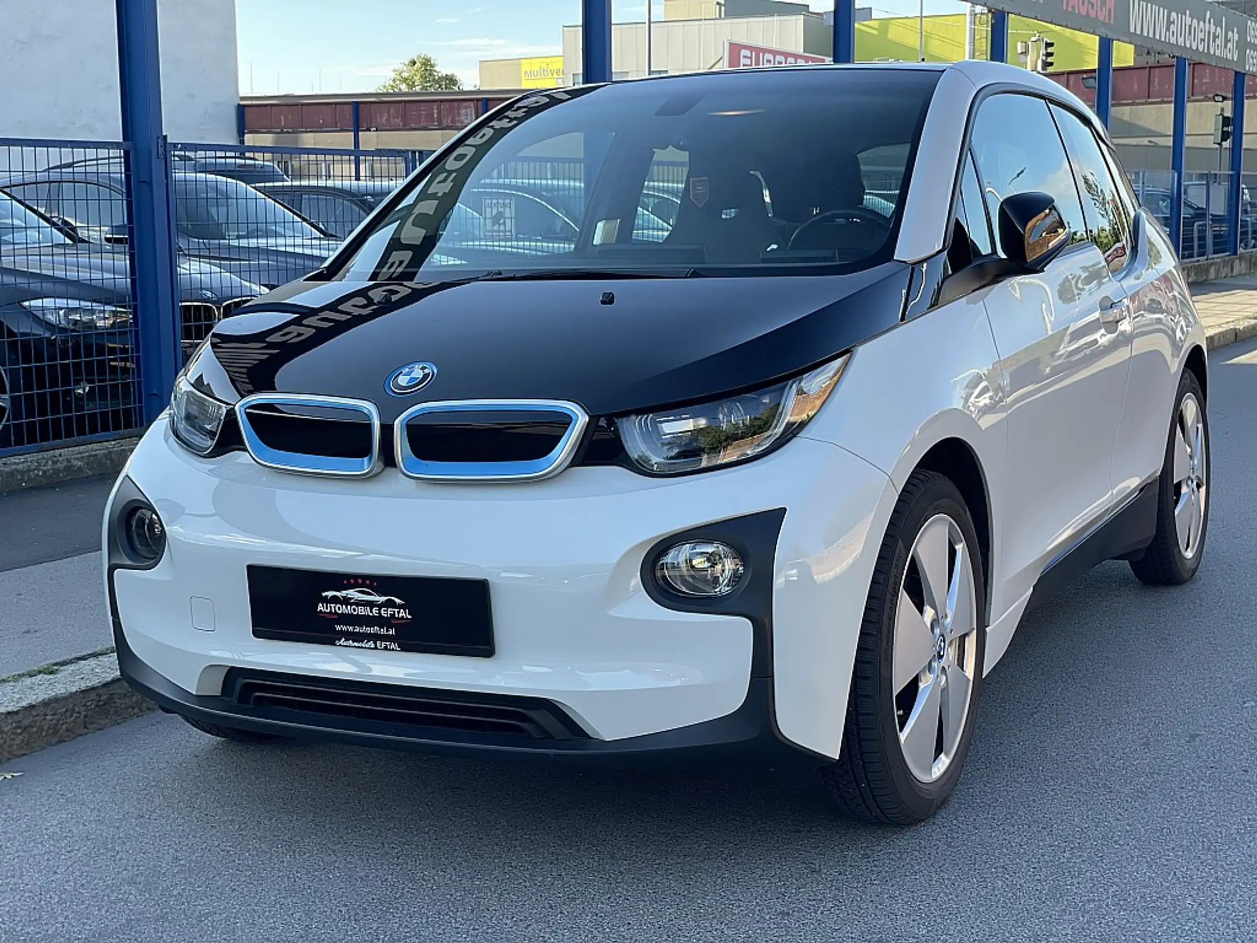 BMW - i3