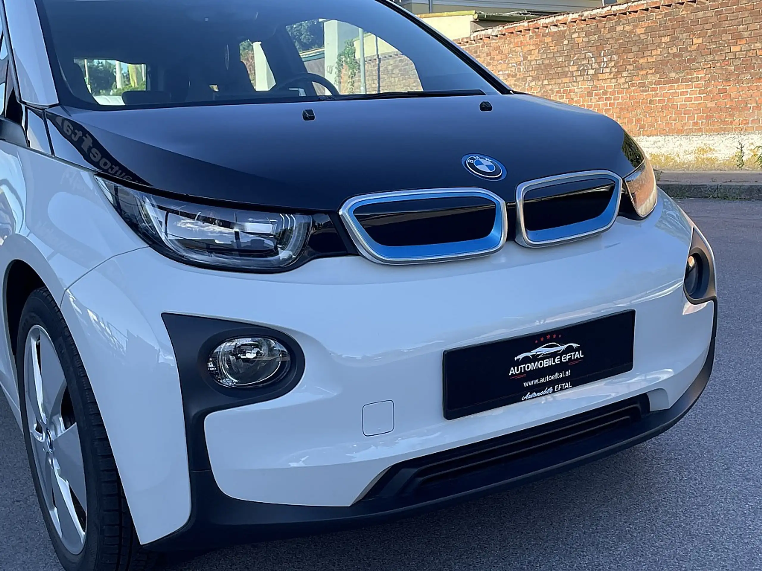 BMW - i3