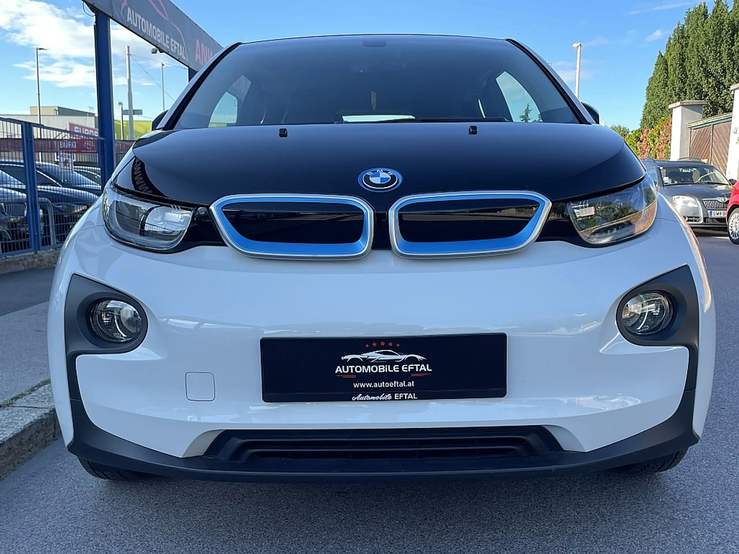 BMW - i3