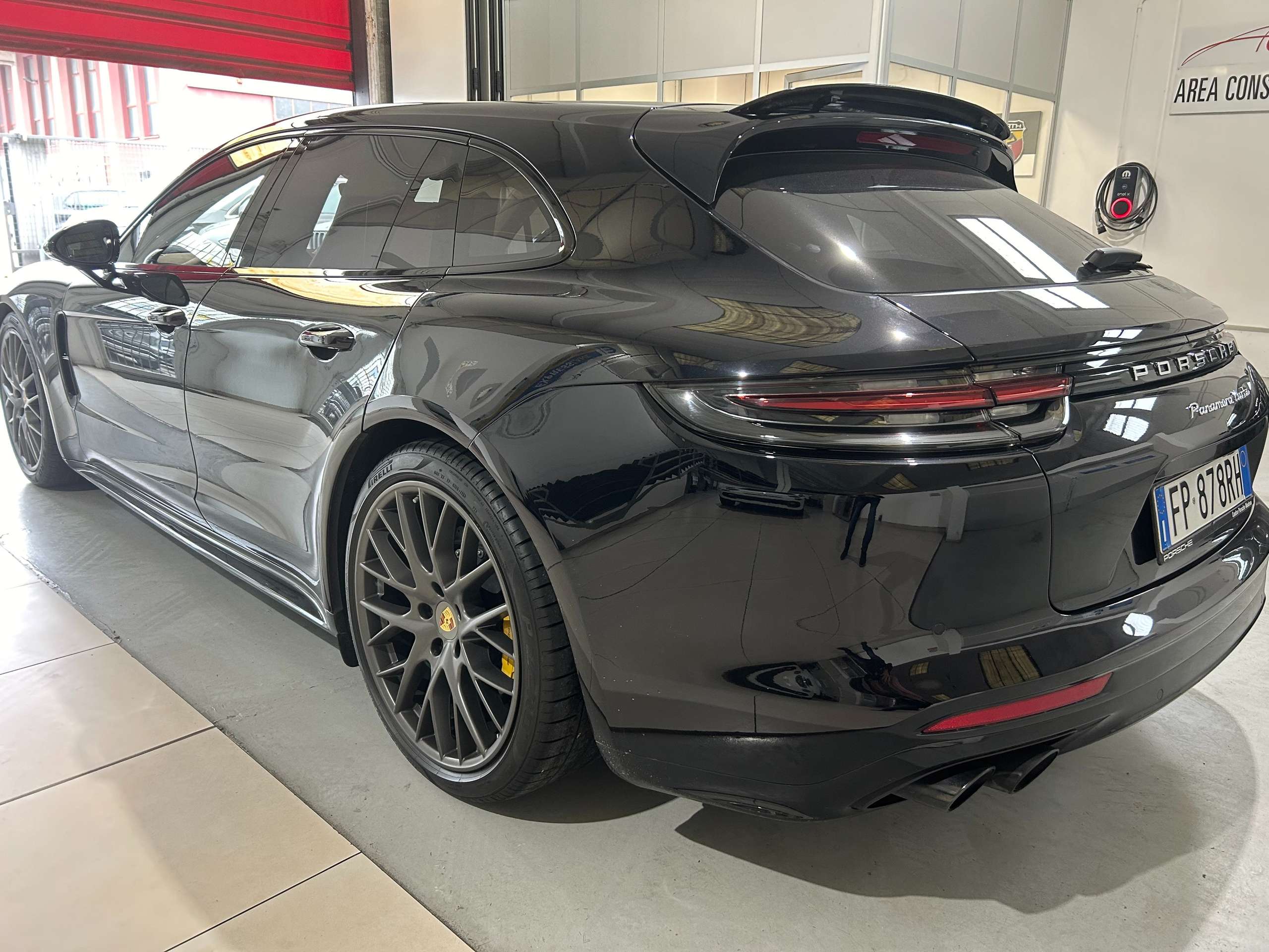 Porsche - Panamera