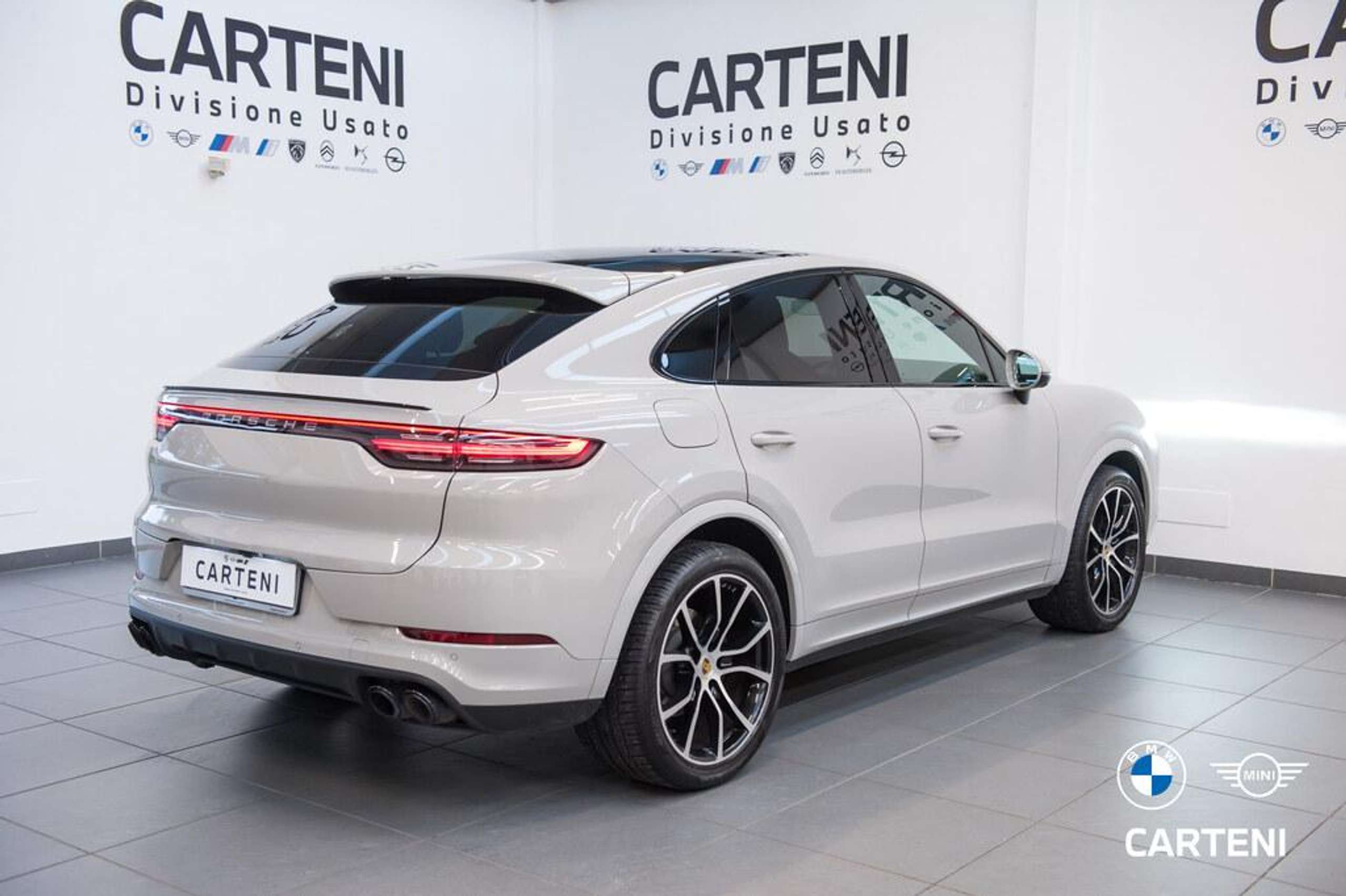 Porsche - Cayenne