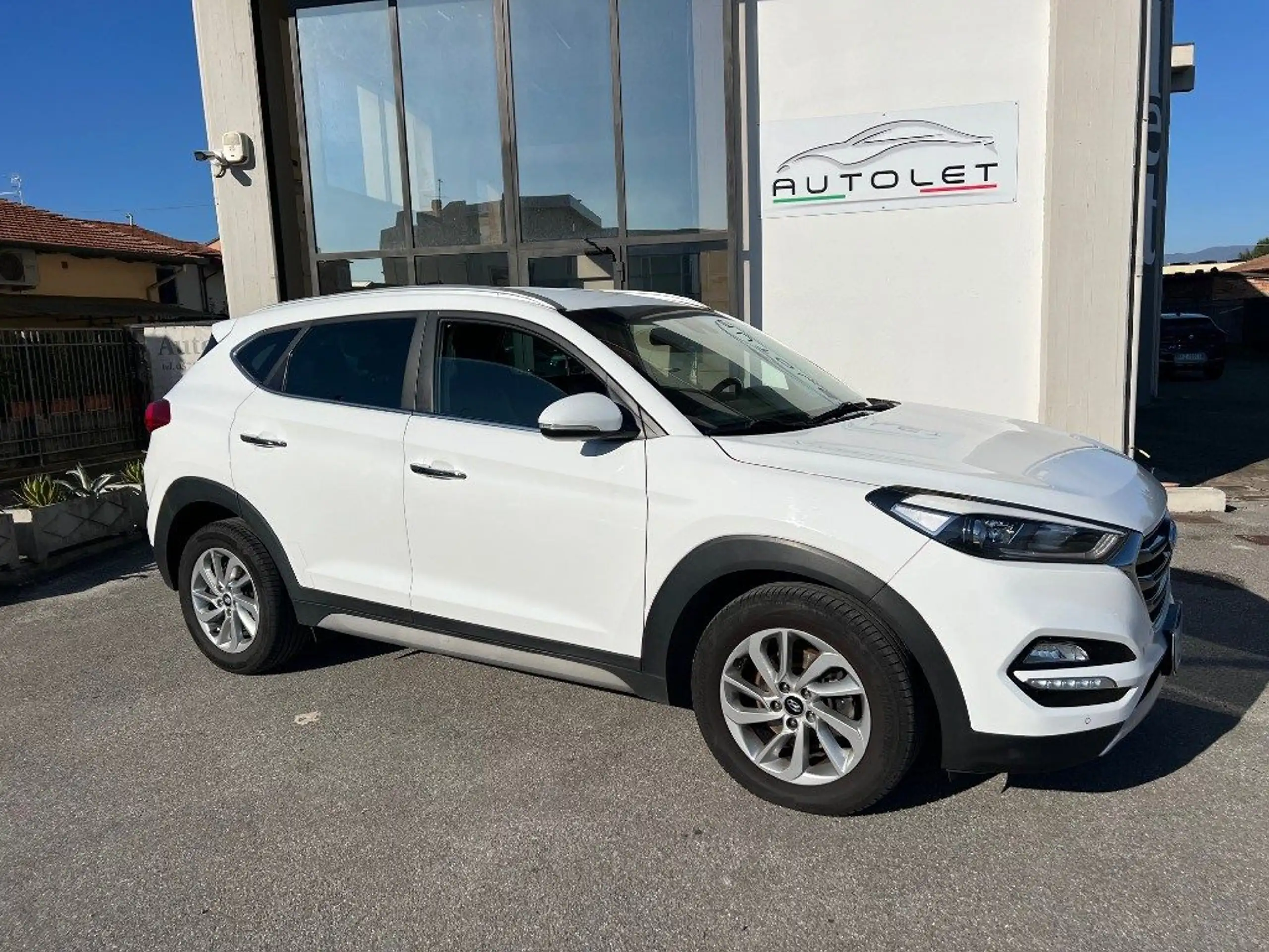 Hyundai - TUCSON