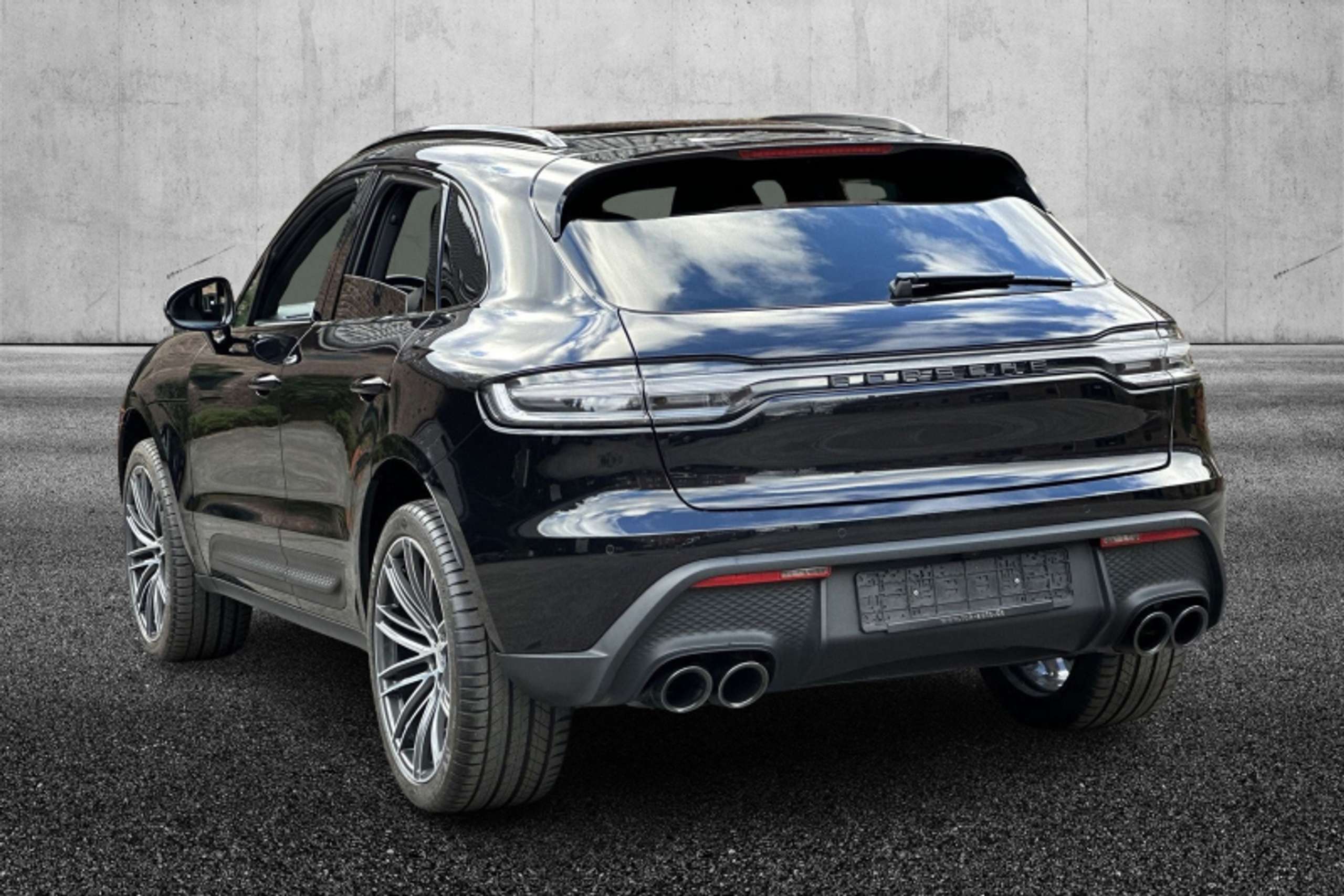 Porsche - Macan