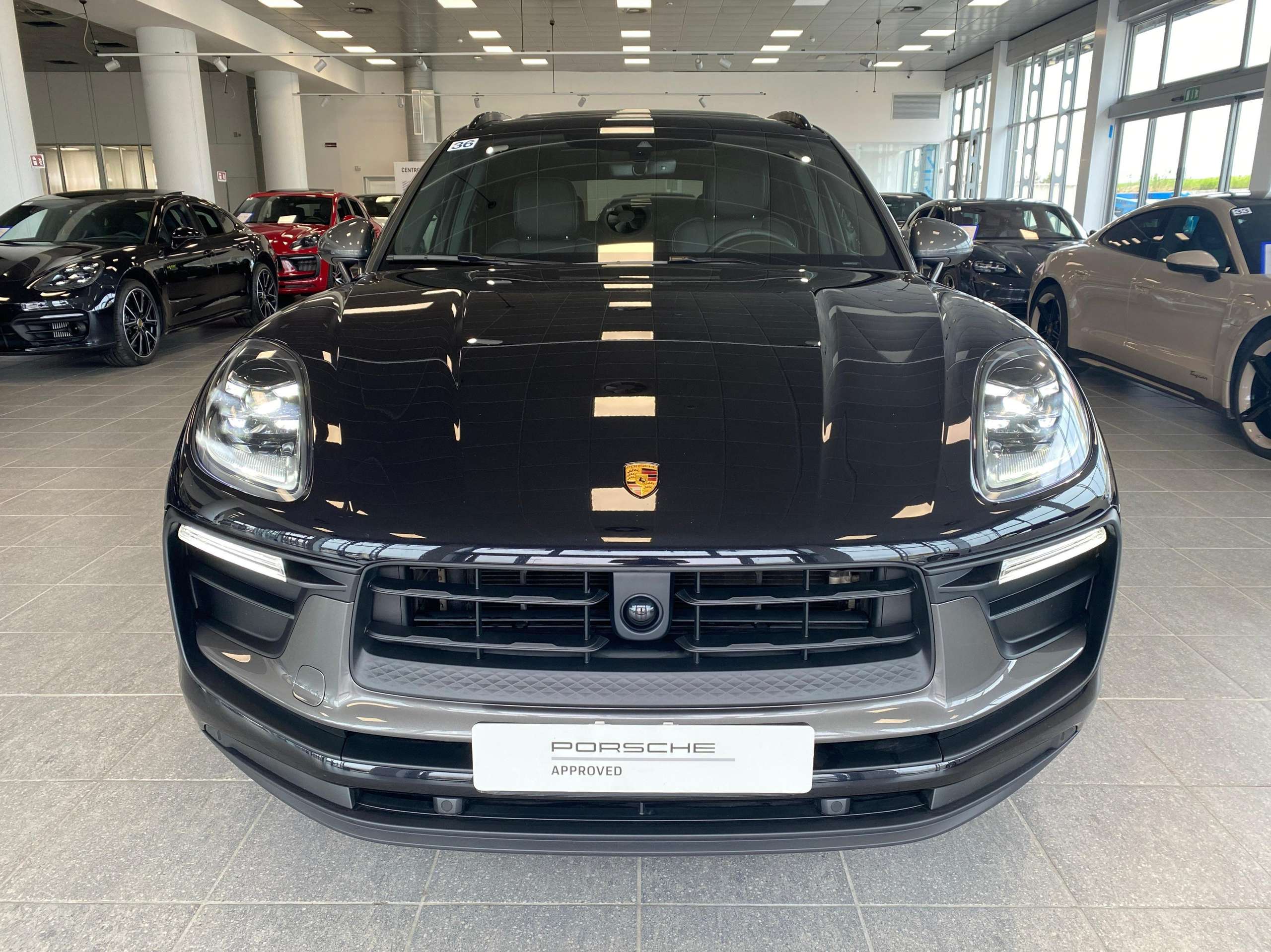 Porsche - Macan