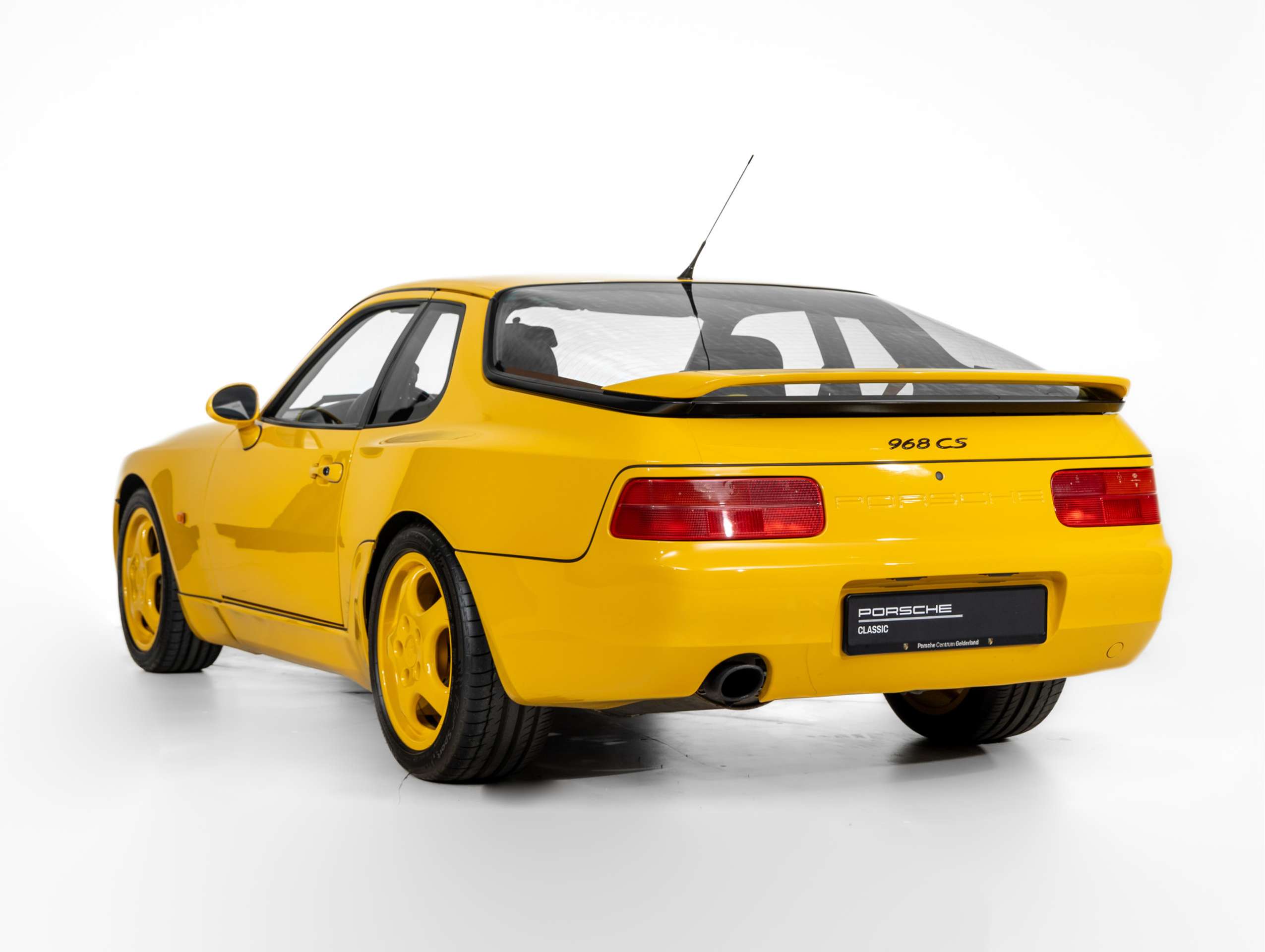 Porsche - 968