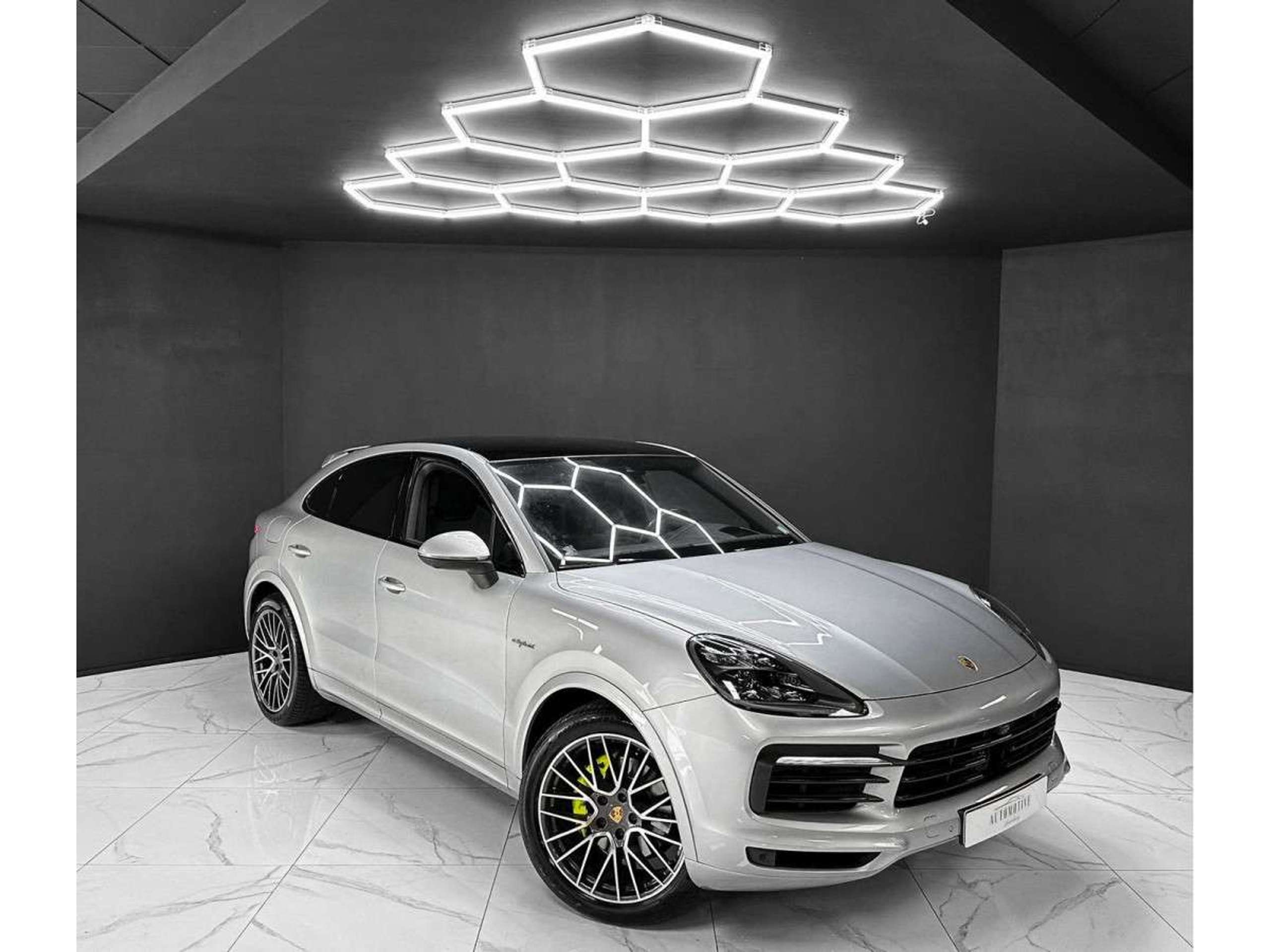 Porsche - Cayenne