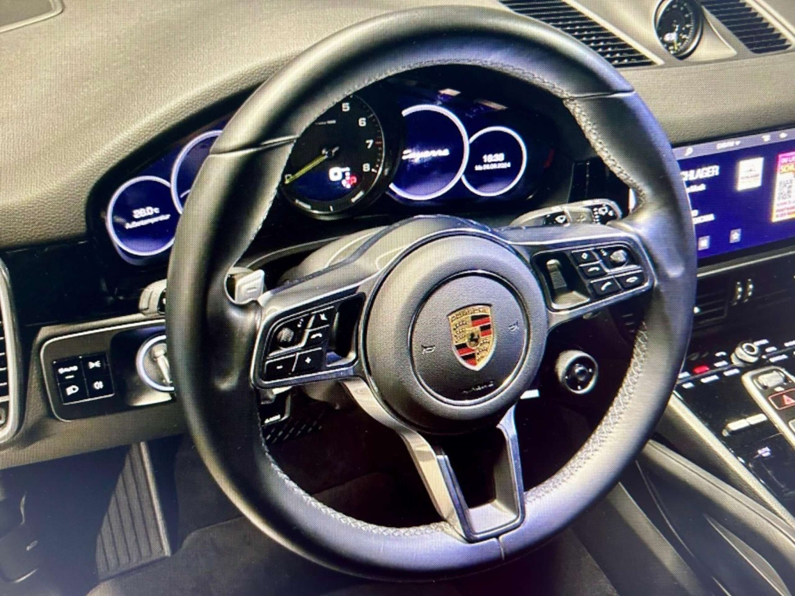 Porsche - Cayenne