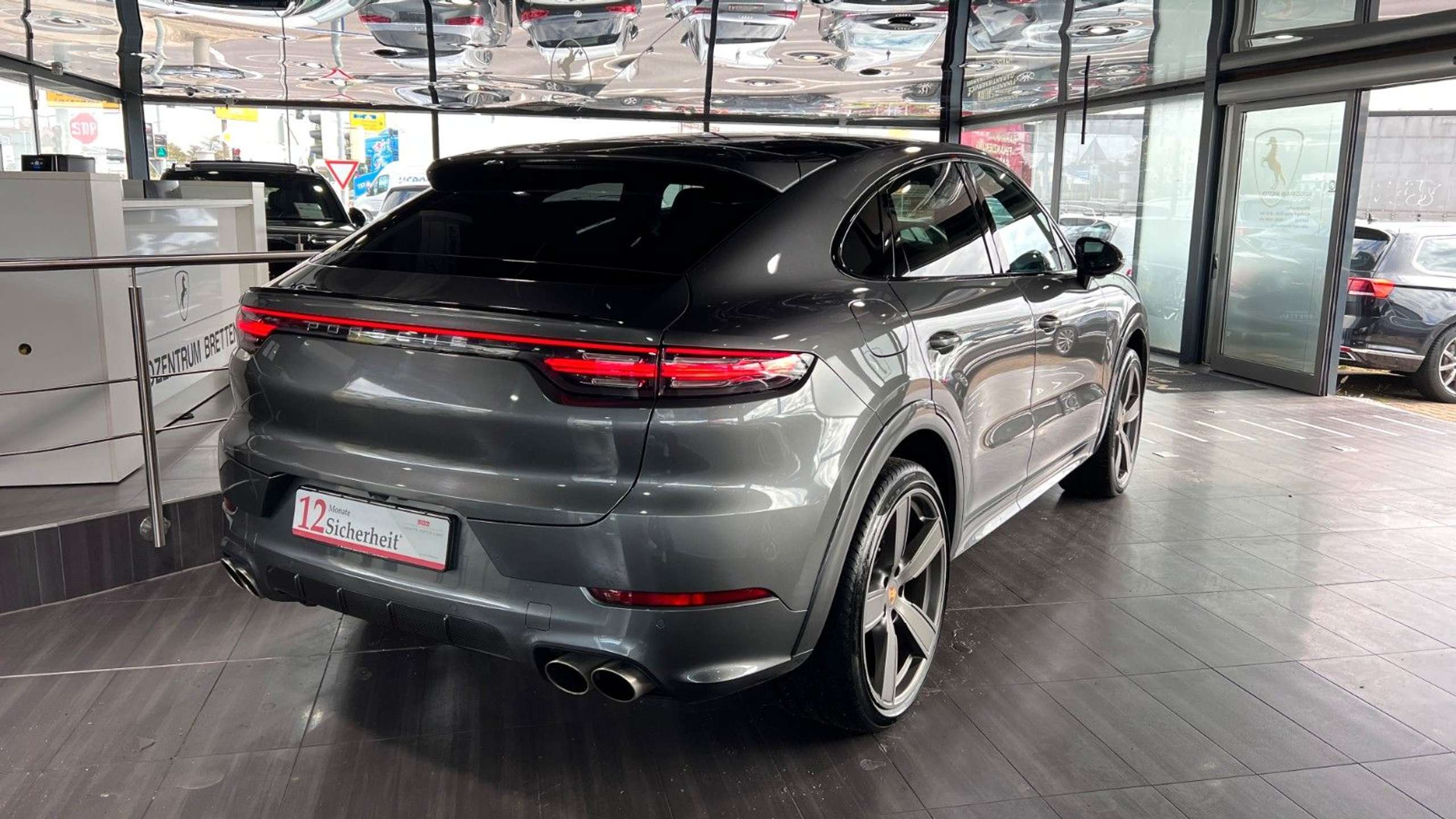 Porsche - Cayenne