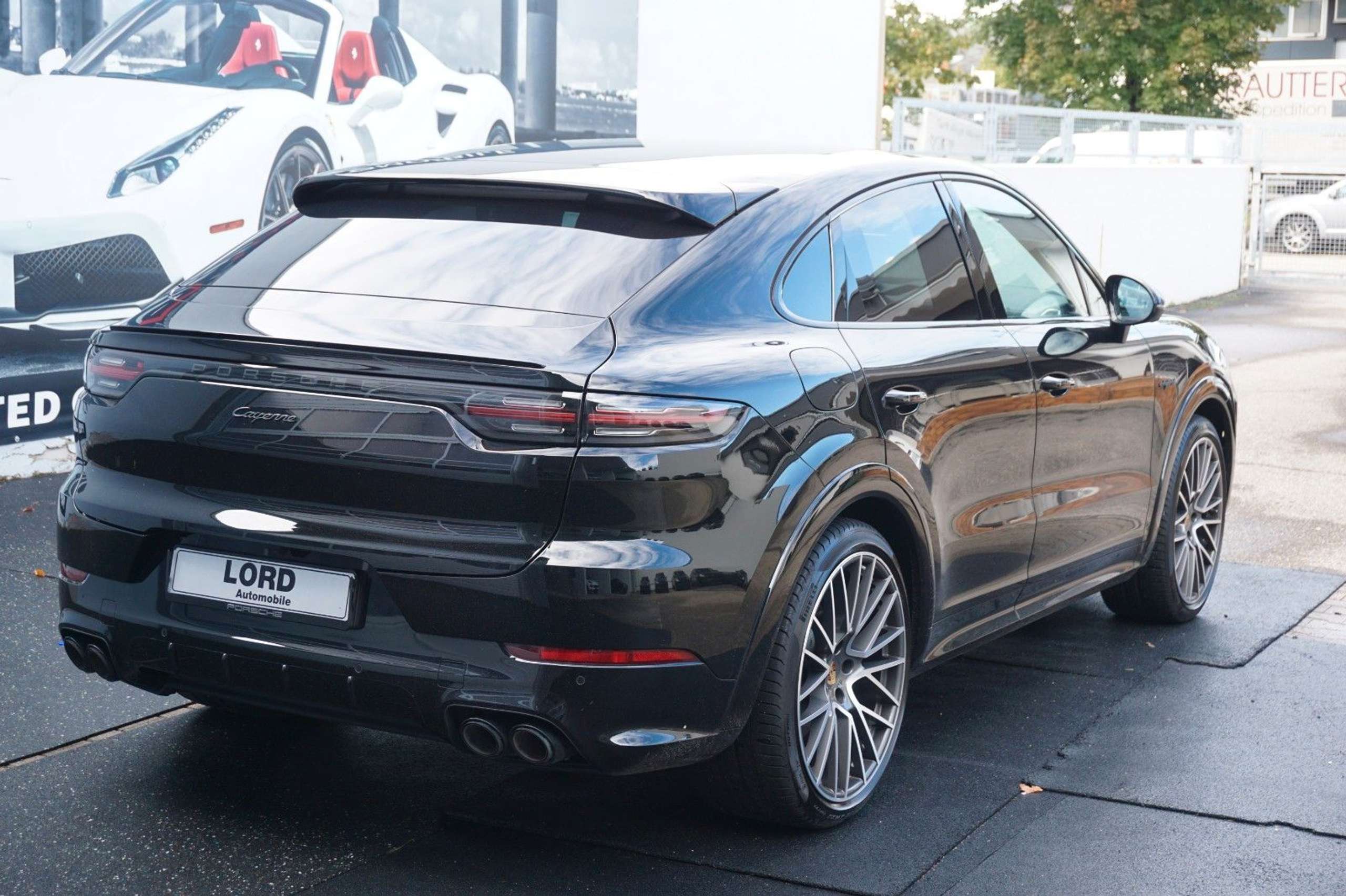 Porsche - Cayenne