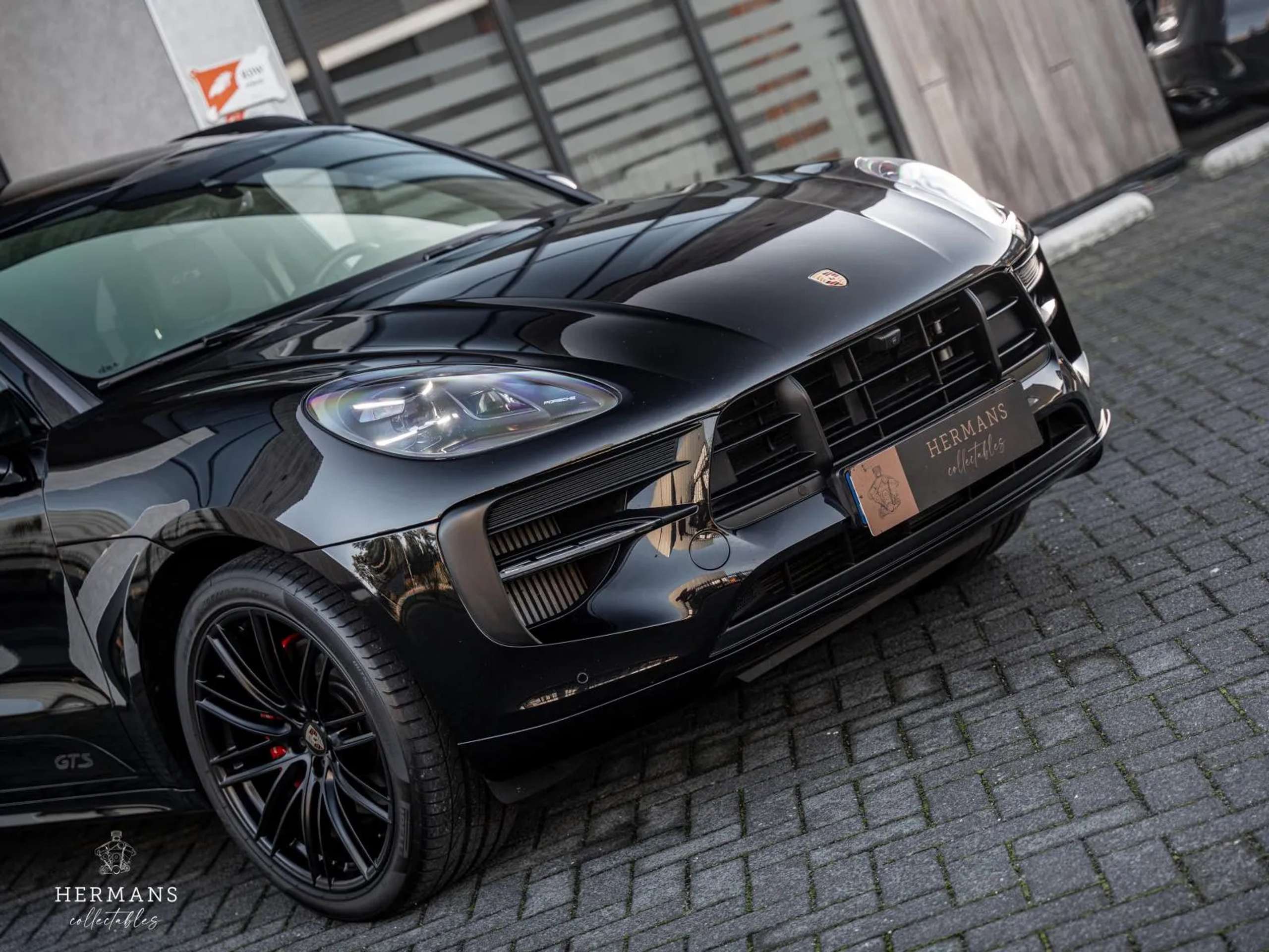 Porsche - Macan