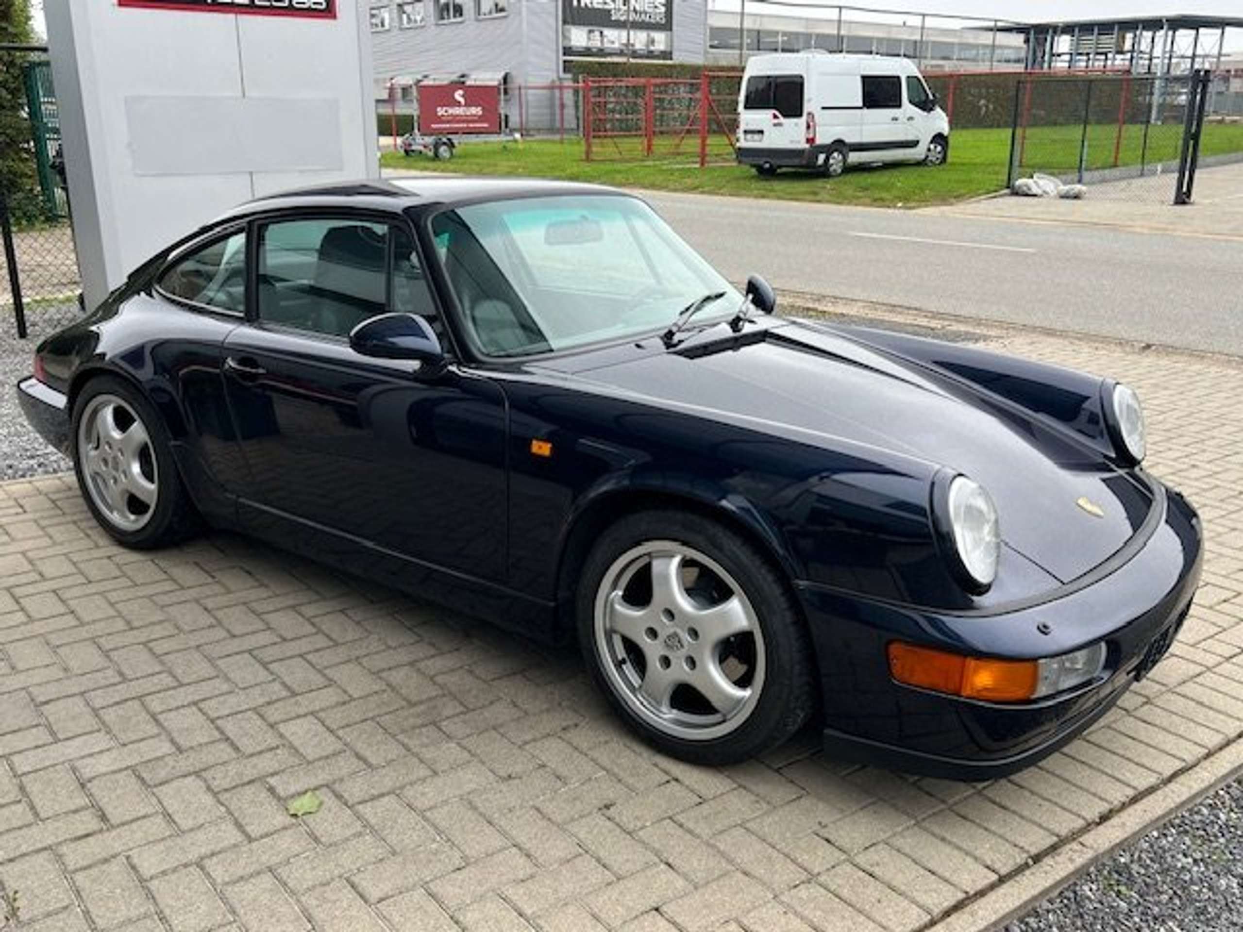 Porsche - 964