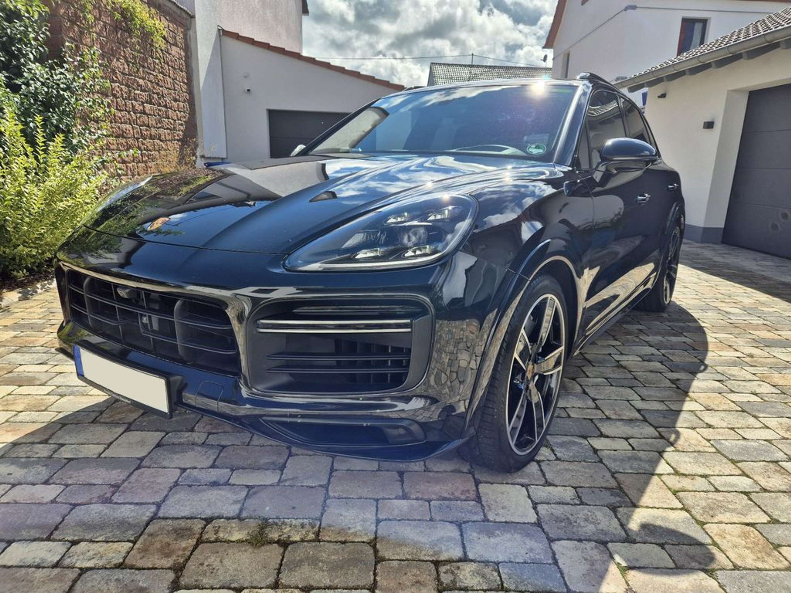 Porsche - Cayenne