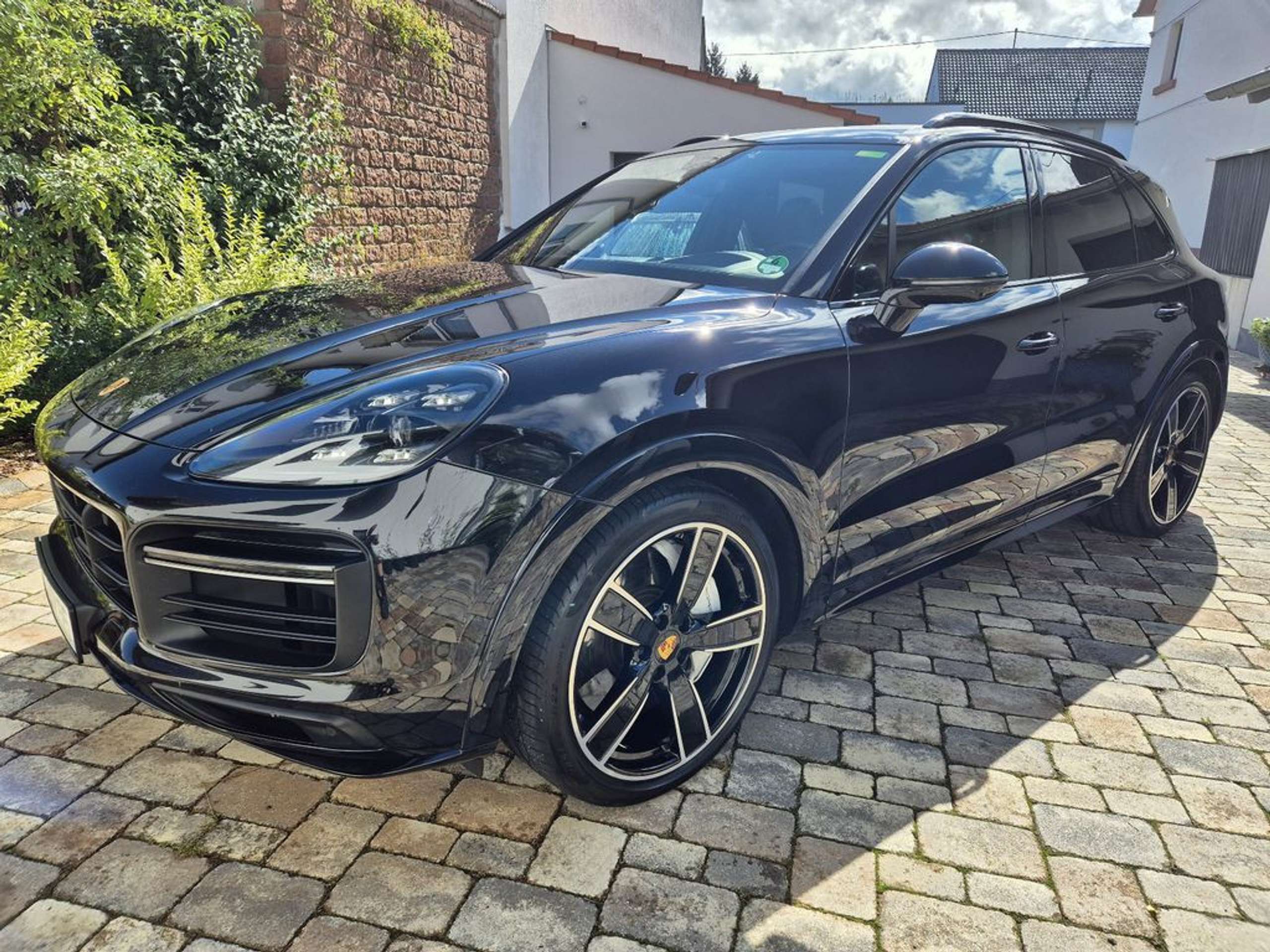 Porsche - Cayenne