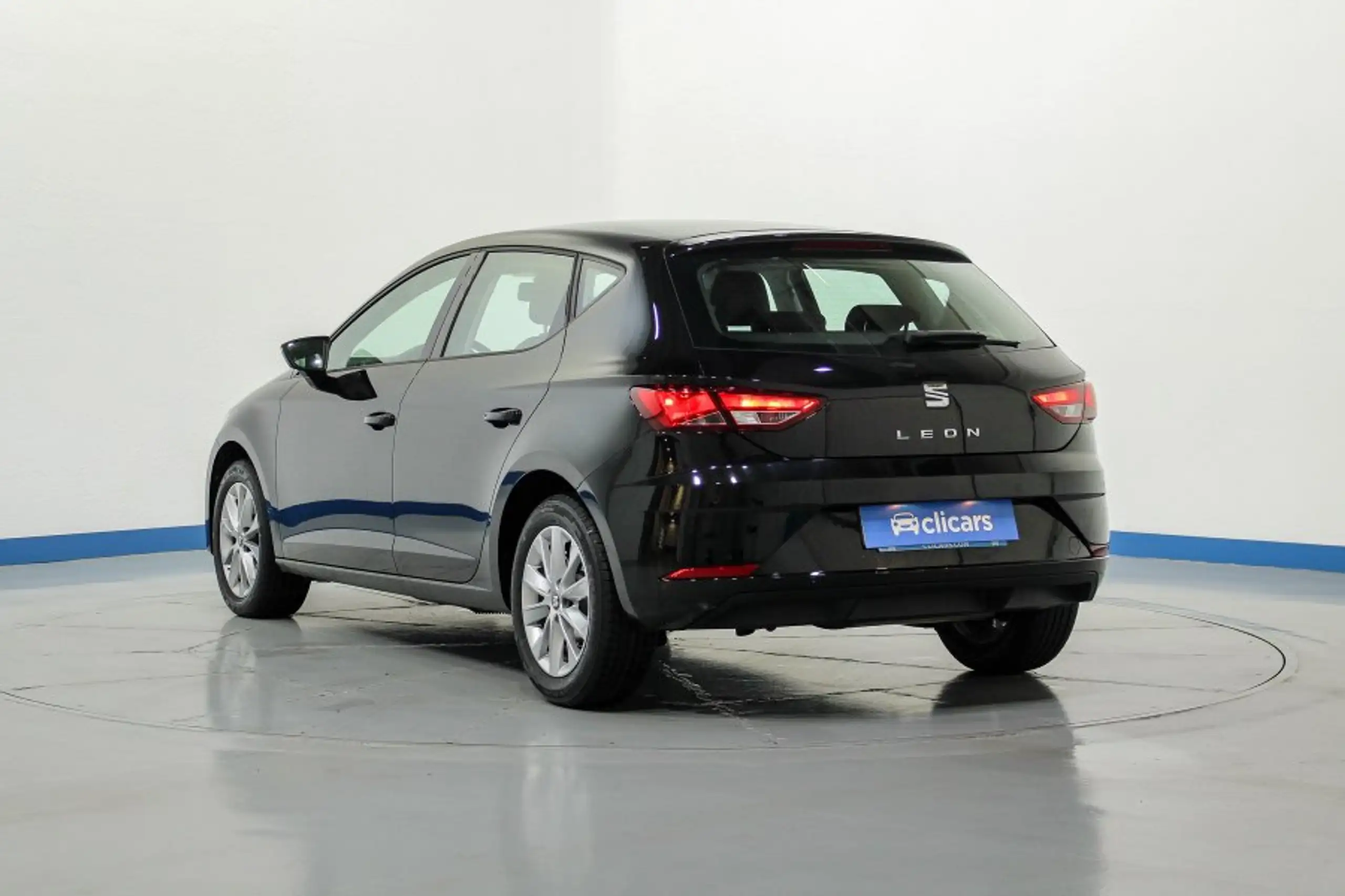 SEAT - Leon