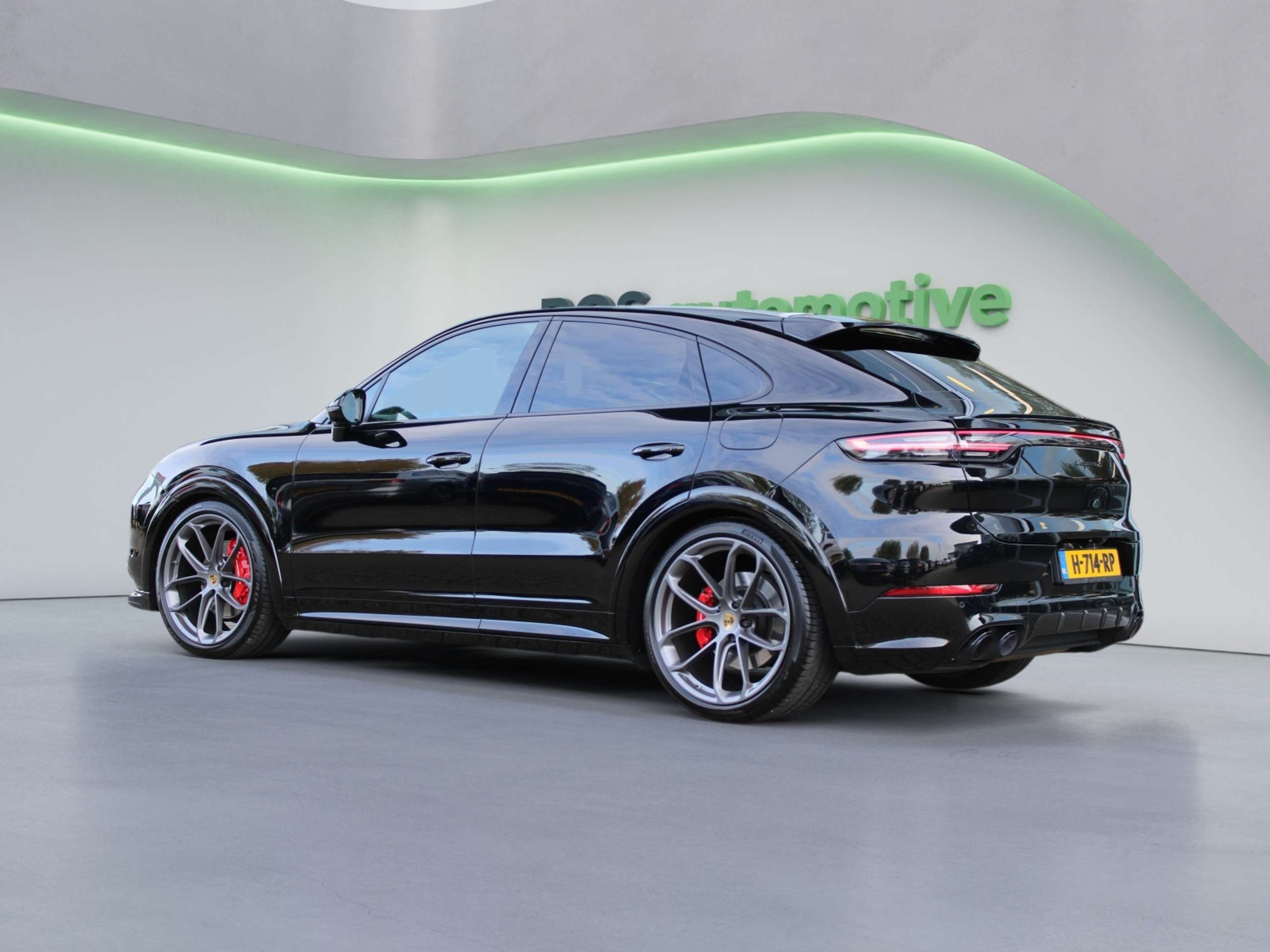 Porsche - Cayenne