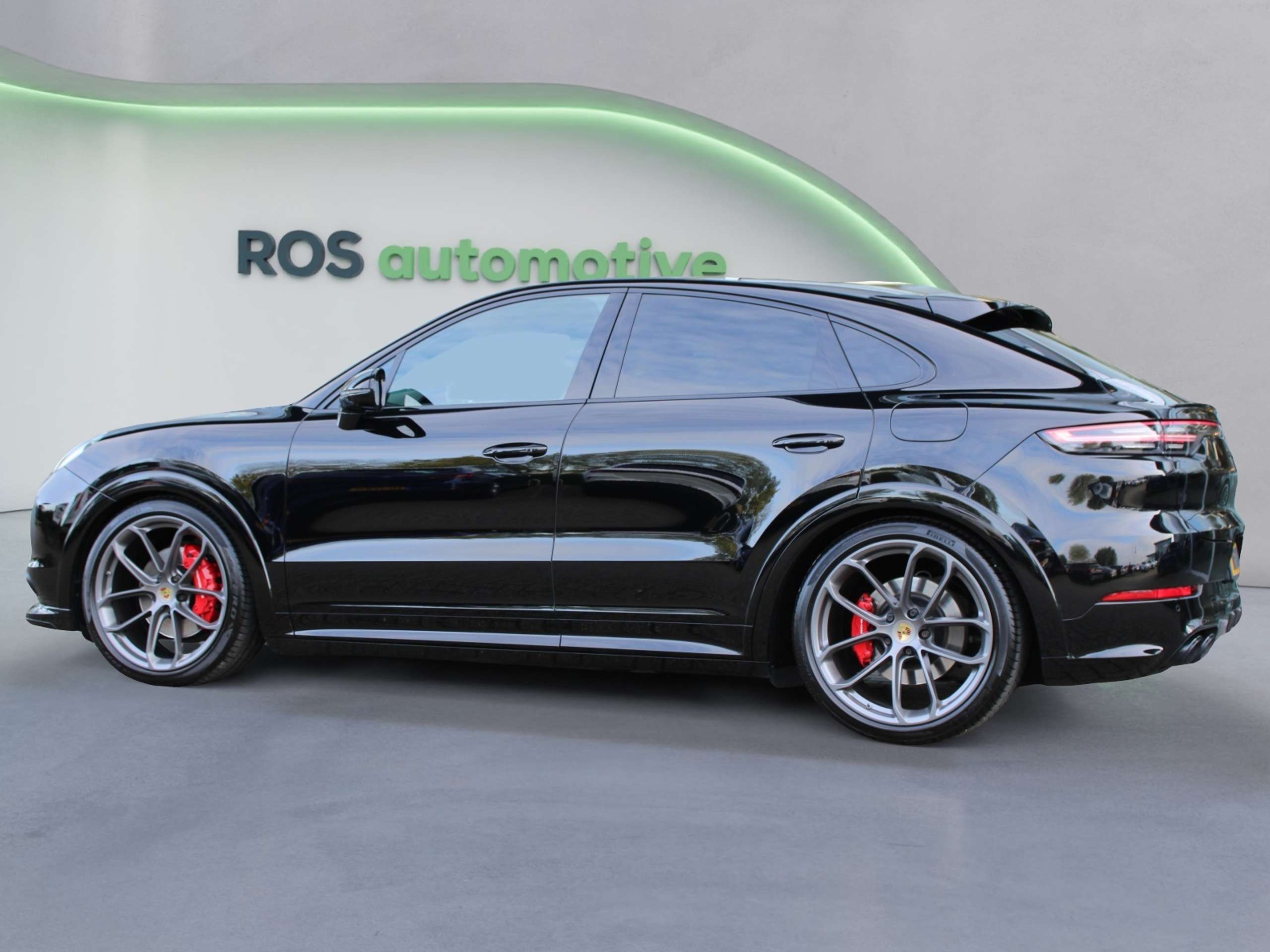 Porsche - Cayenne