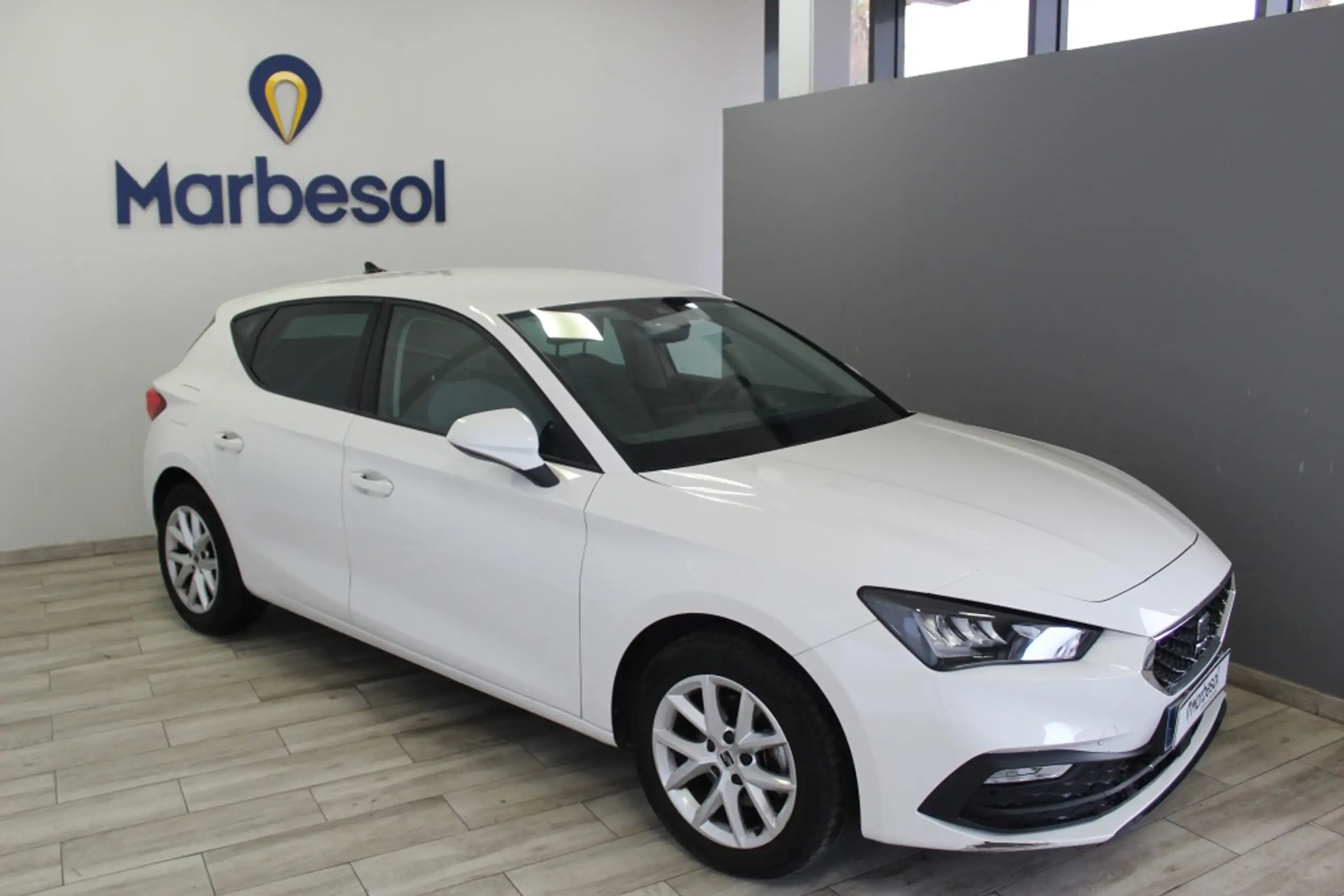 SEAT - Leon