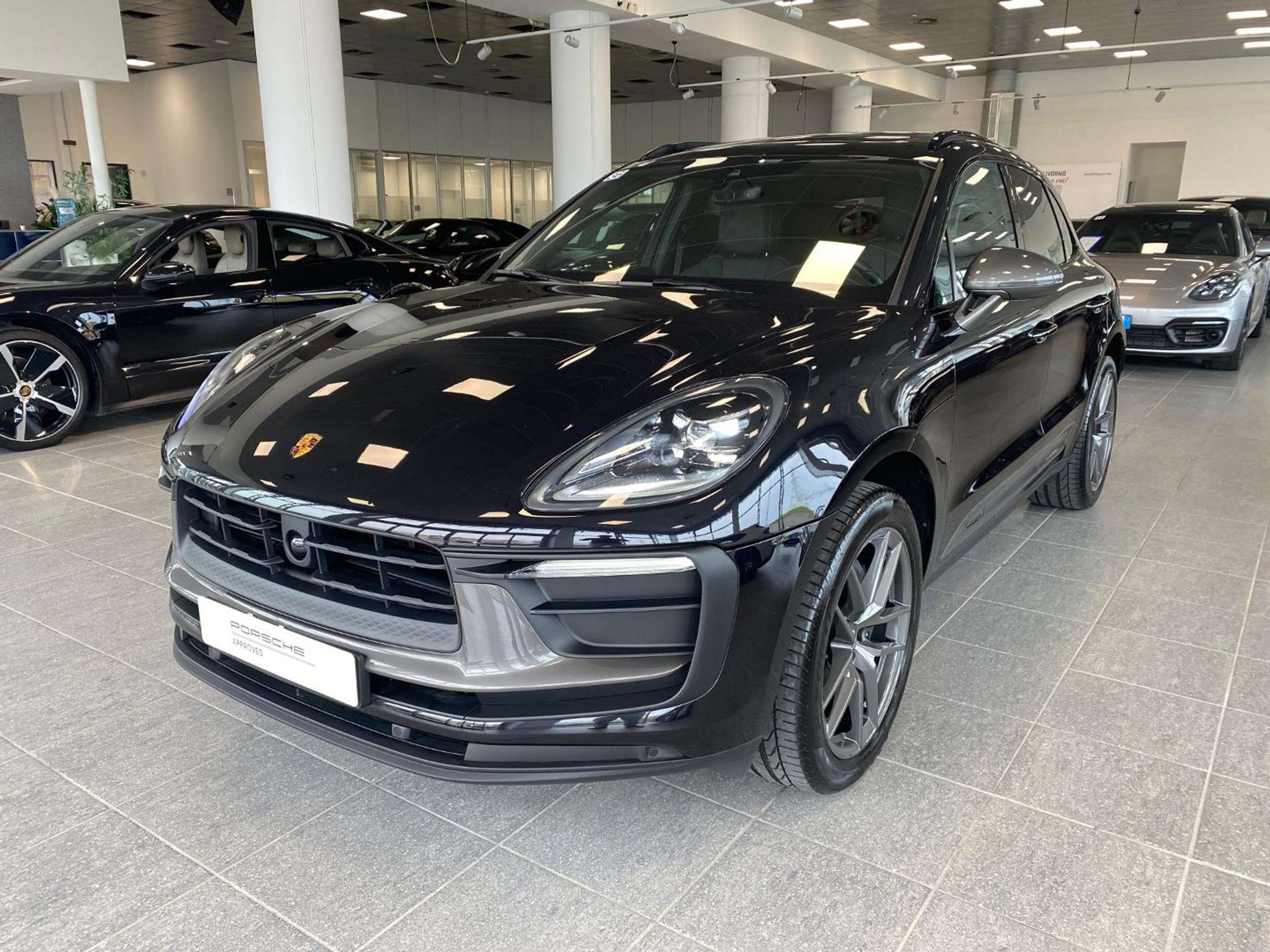 Porsche - Macan