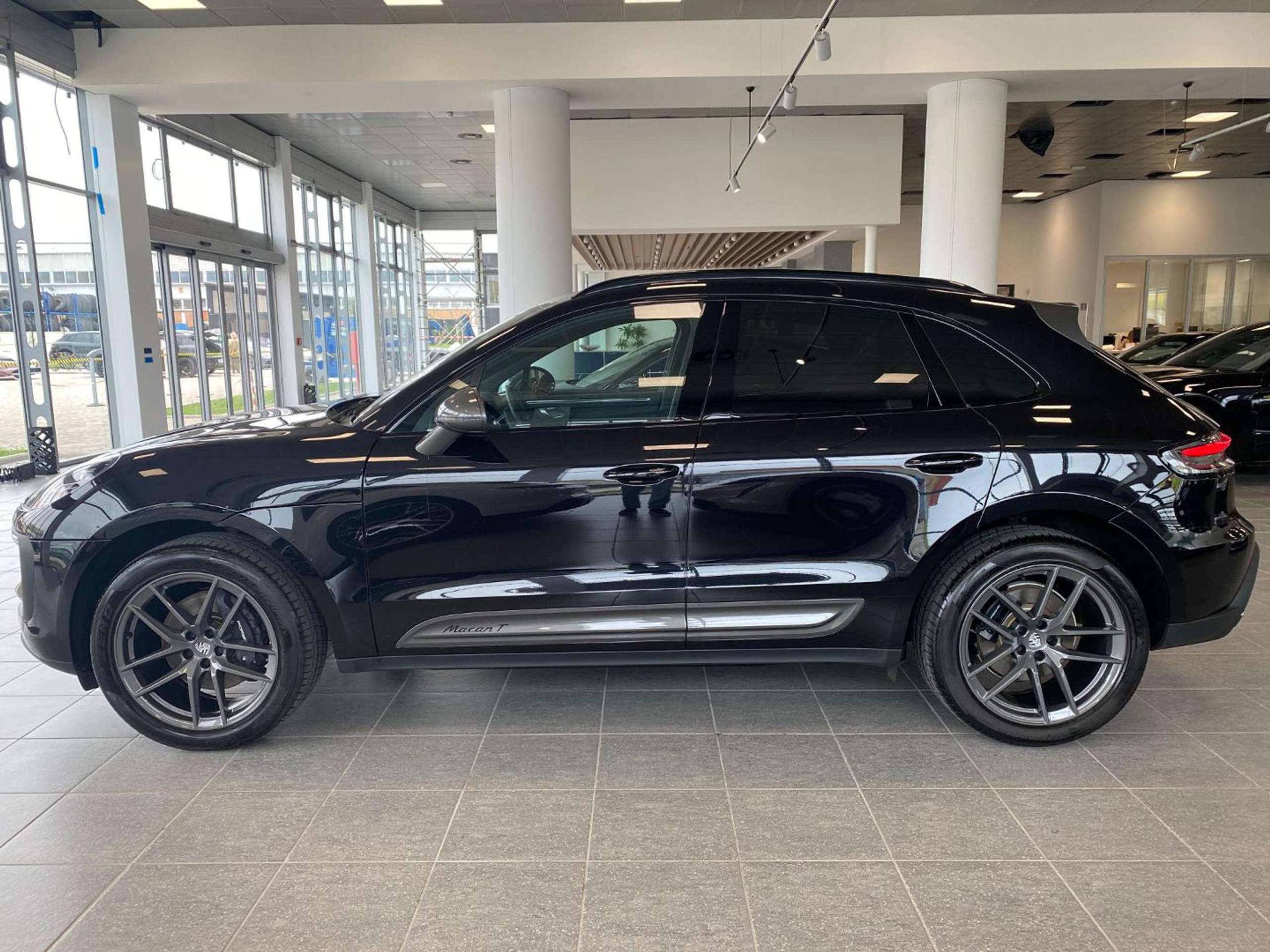 Porsche - Macan