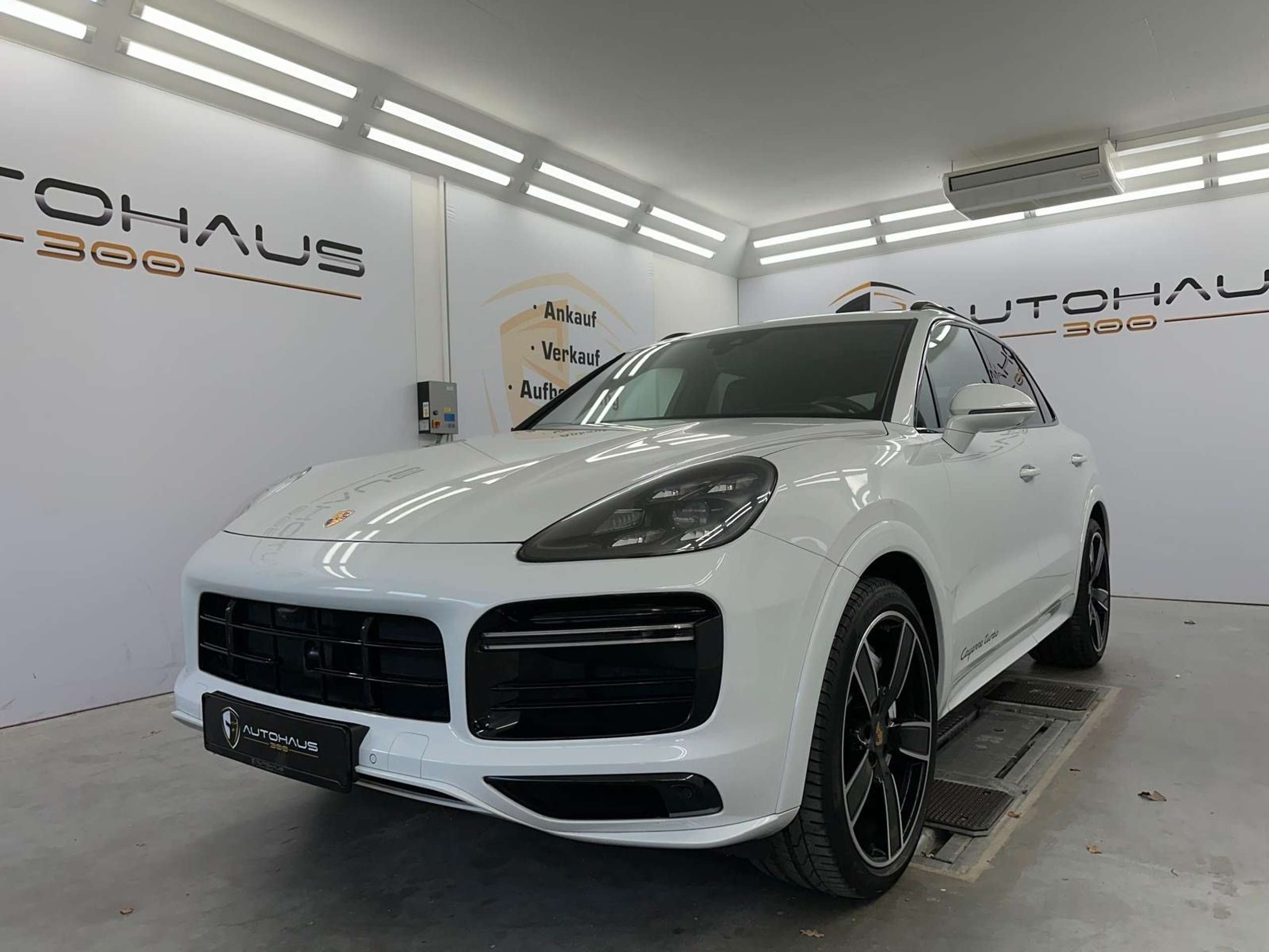 Porsche - Cayenne