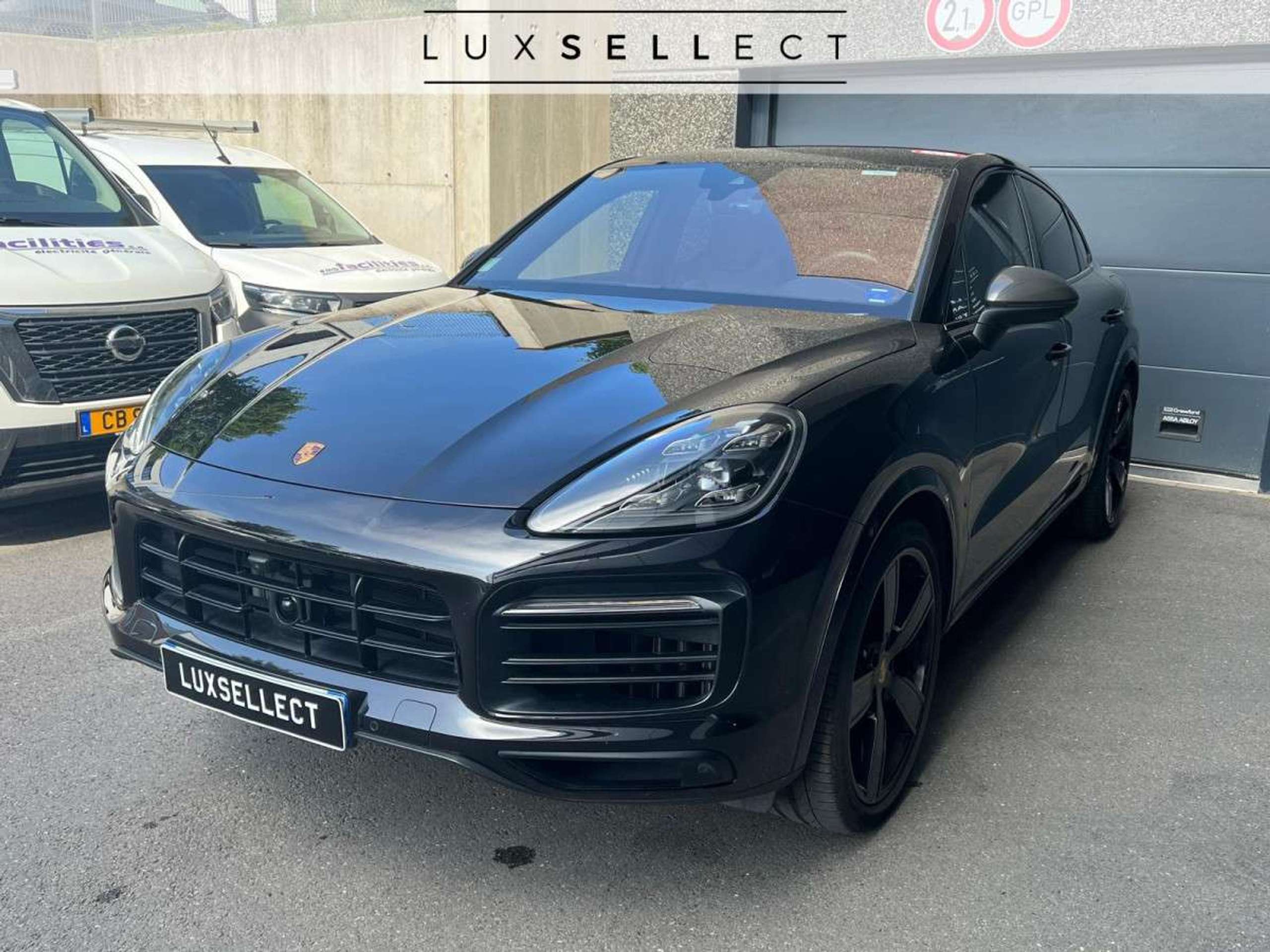 Porsche - Cayenne