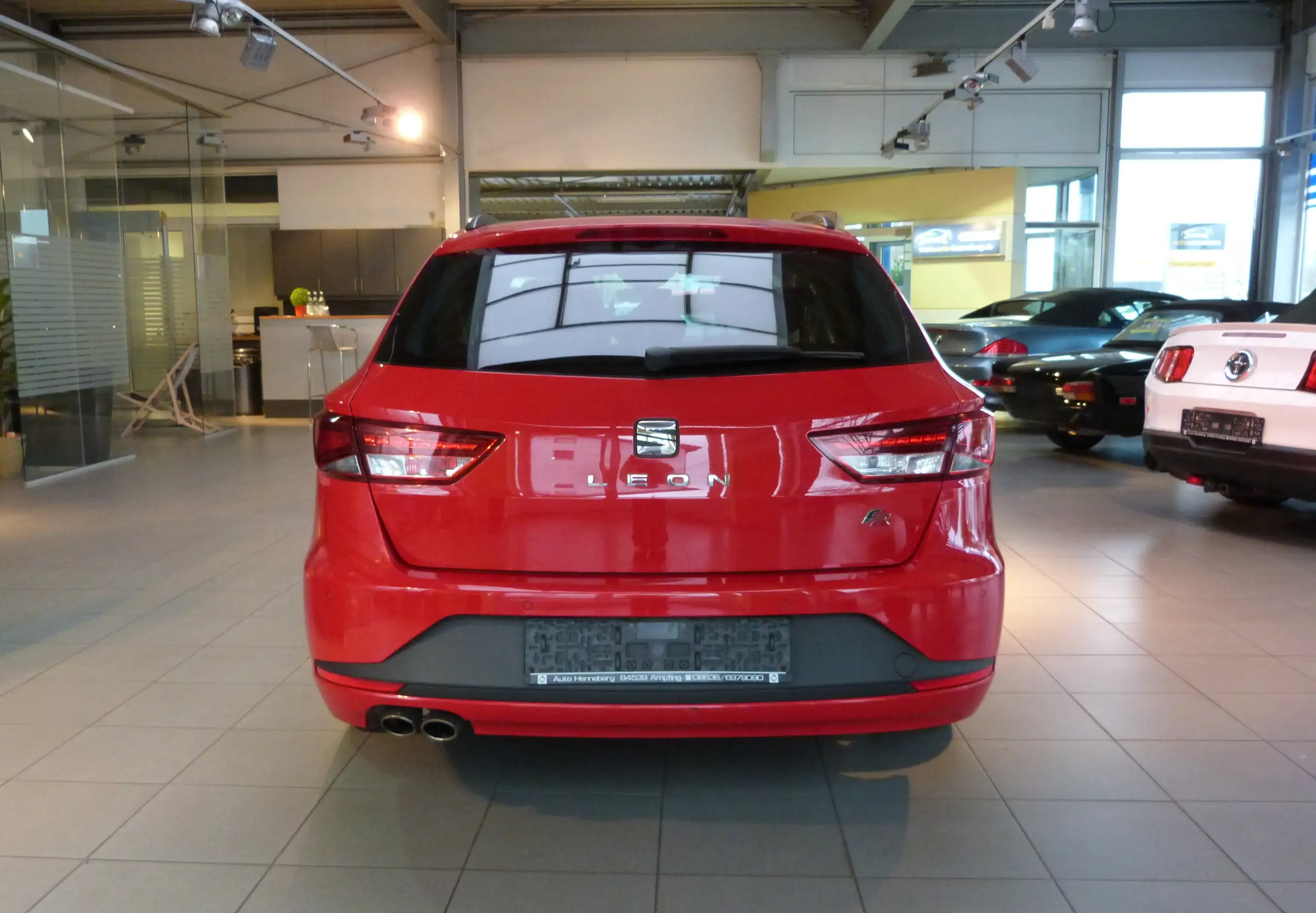 SEAT - Leon