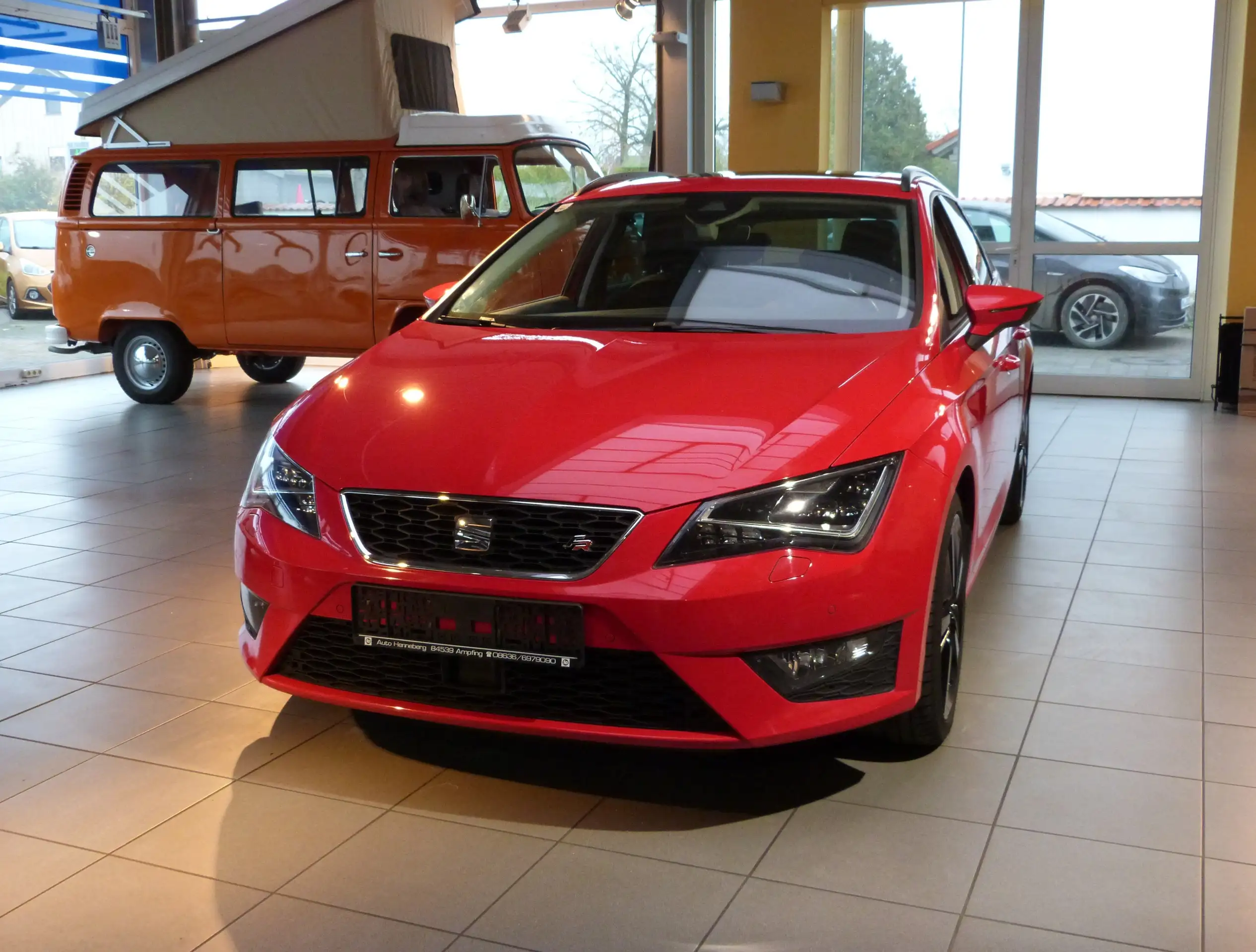 SEAT - Leon