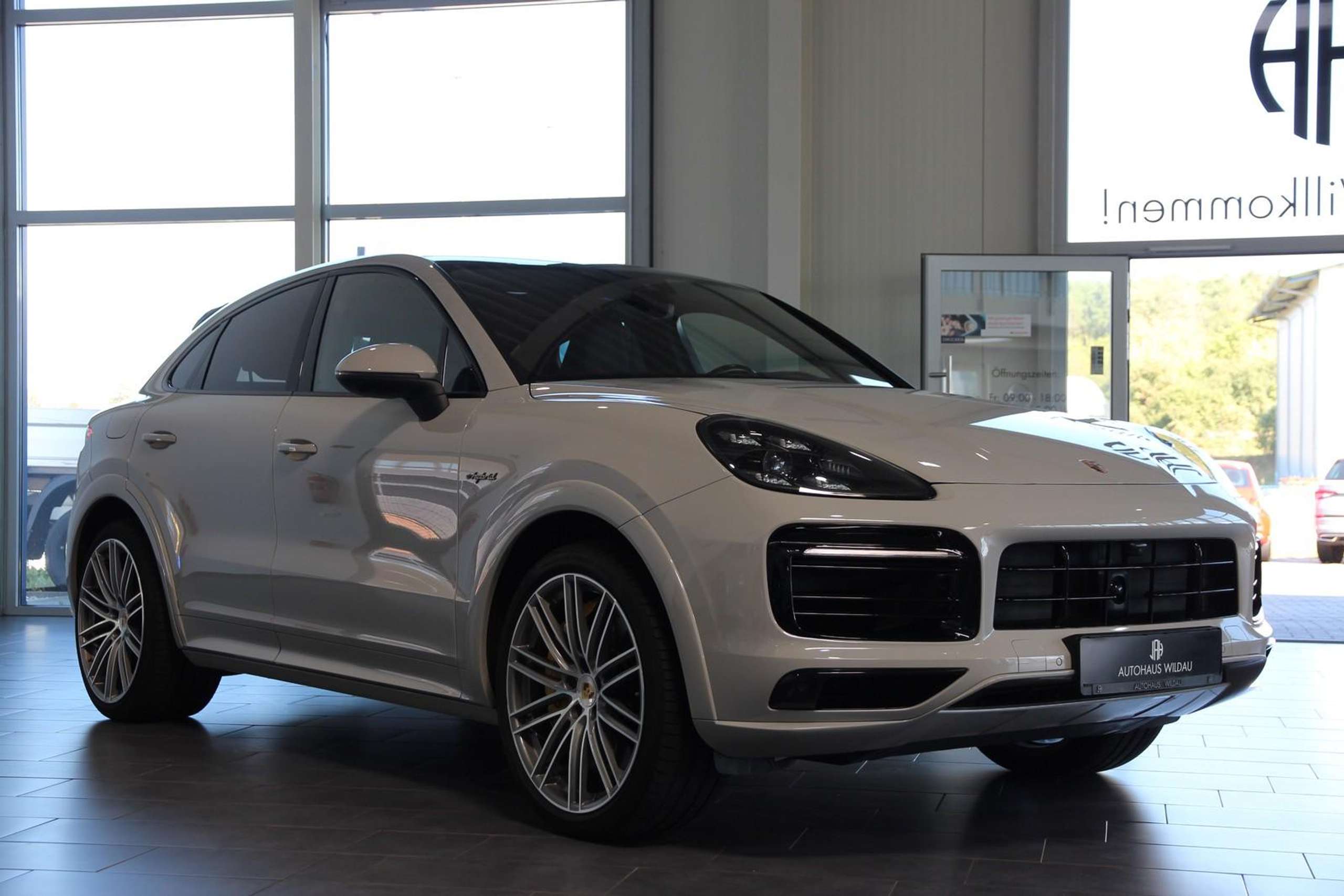 Porsche - Cayenne