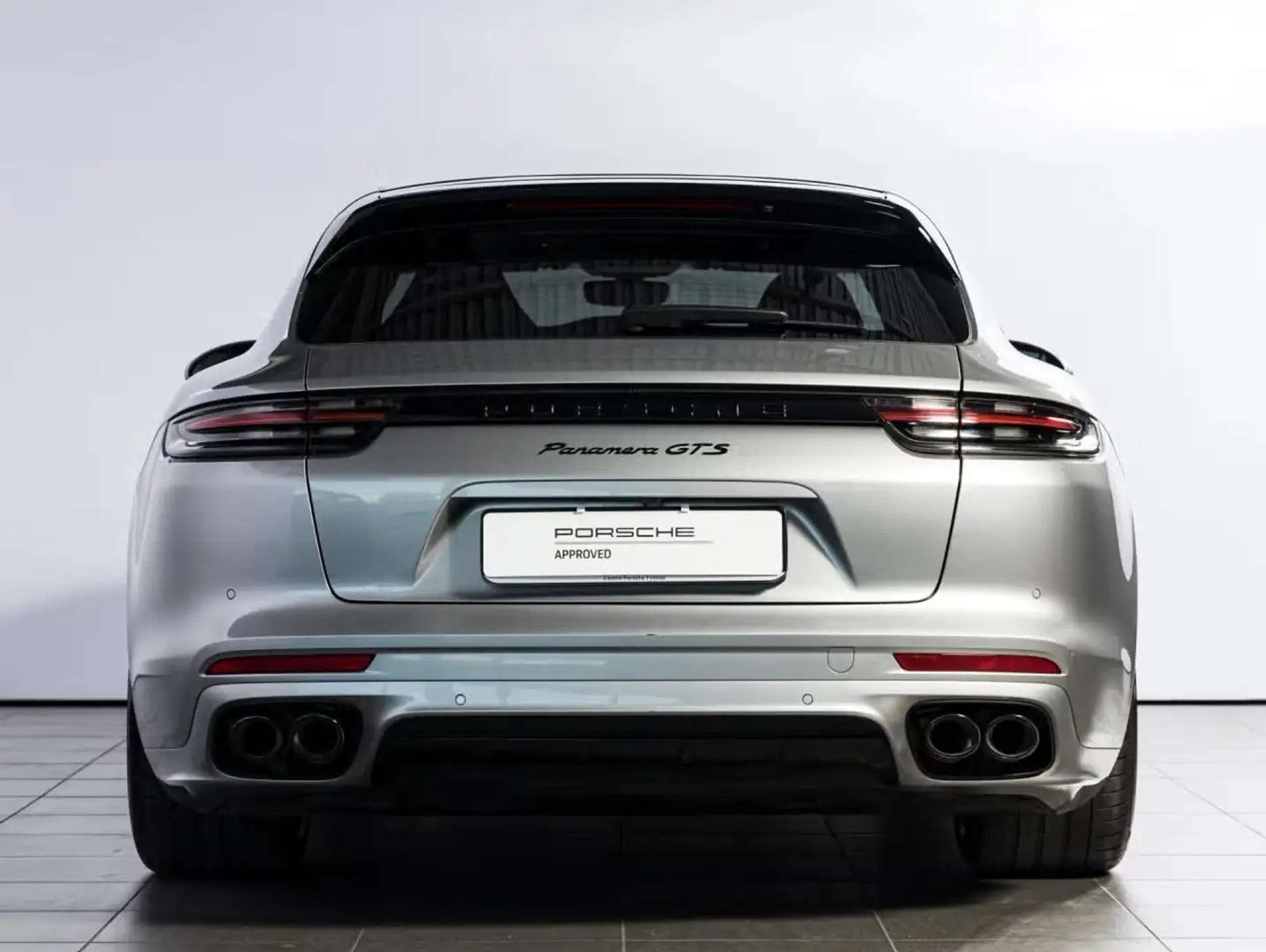 Porsche - Panamera