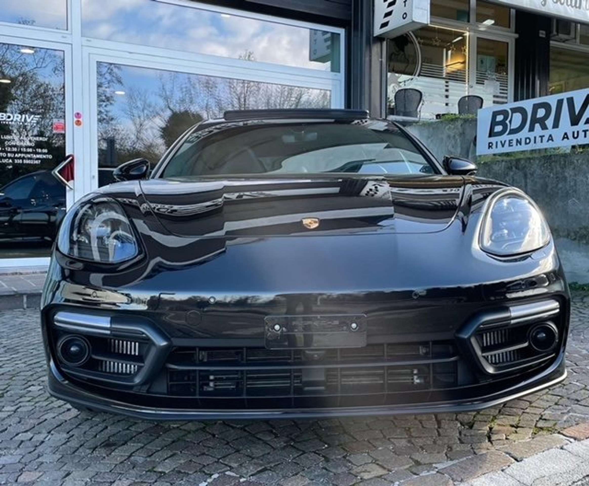 Porsche - Panamera