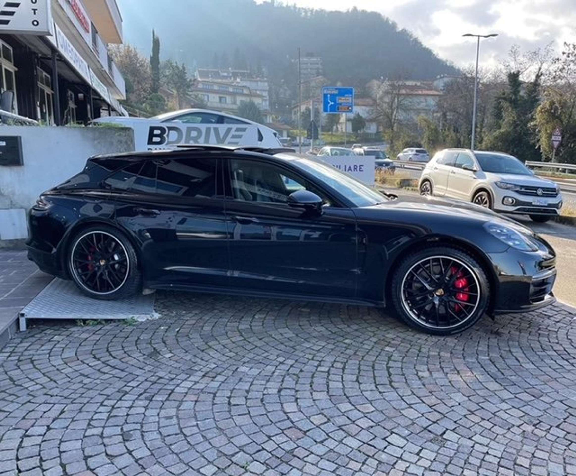 Porsche - Panamera