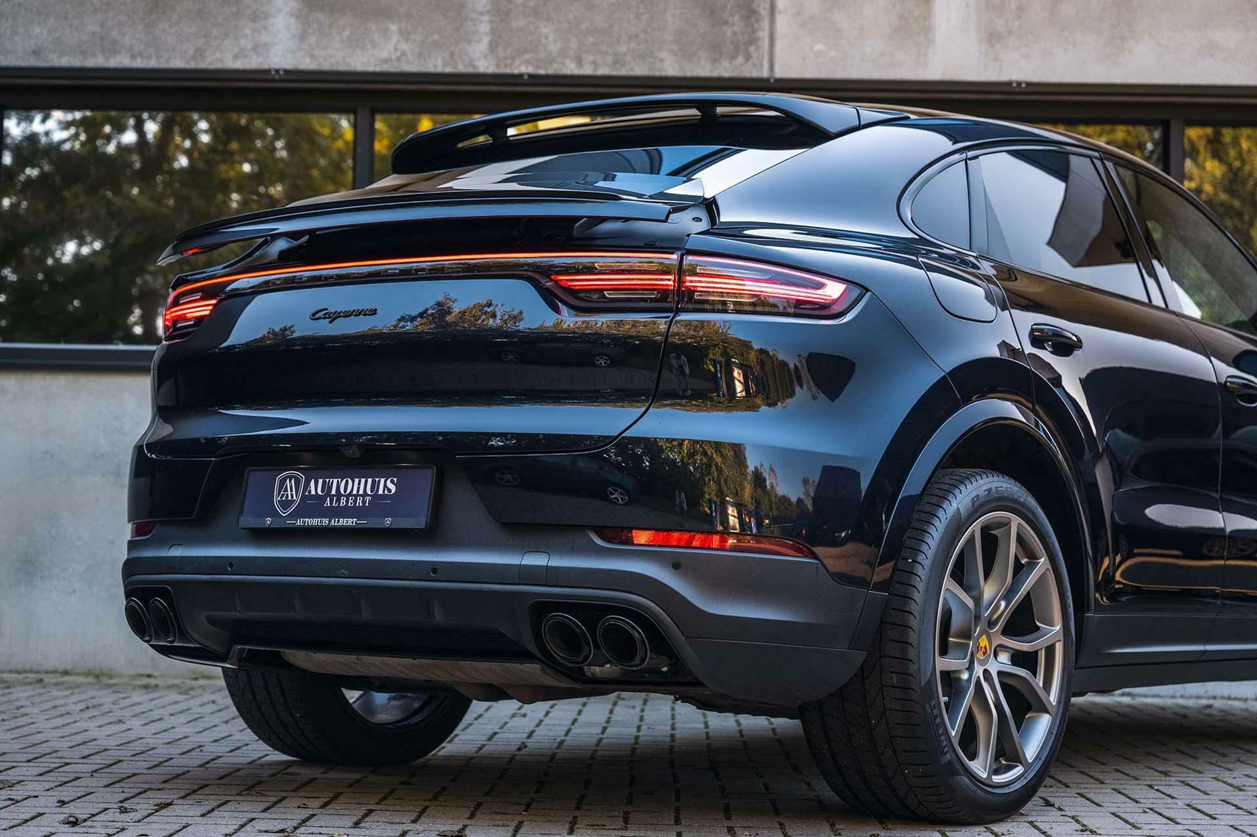 Porsche - Cayenne