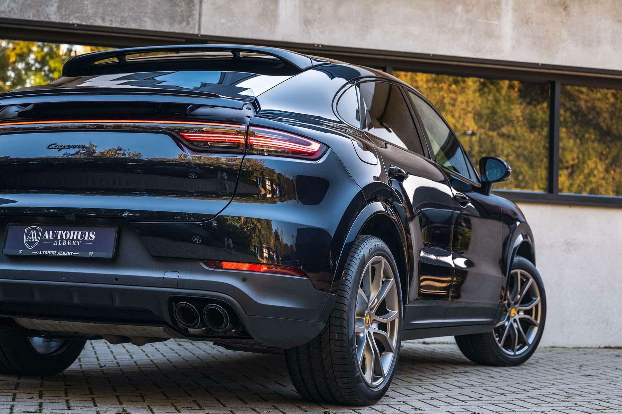 Porsche - Cayenne