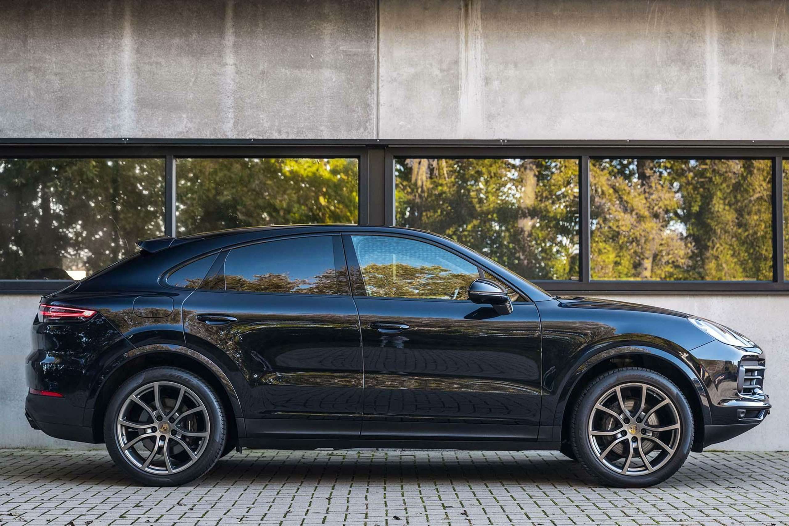 Porsche - Cayenne