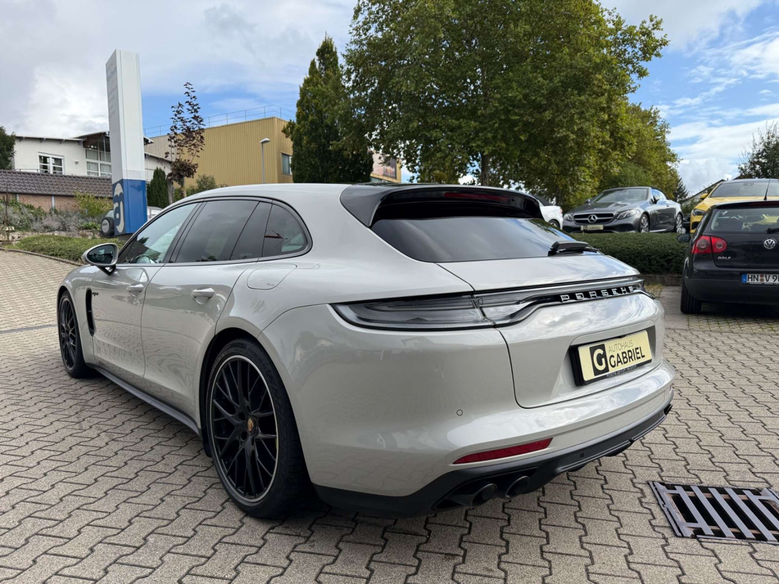 Porsche - Panamera