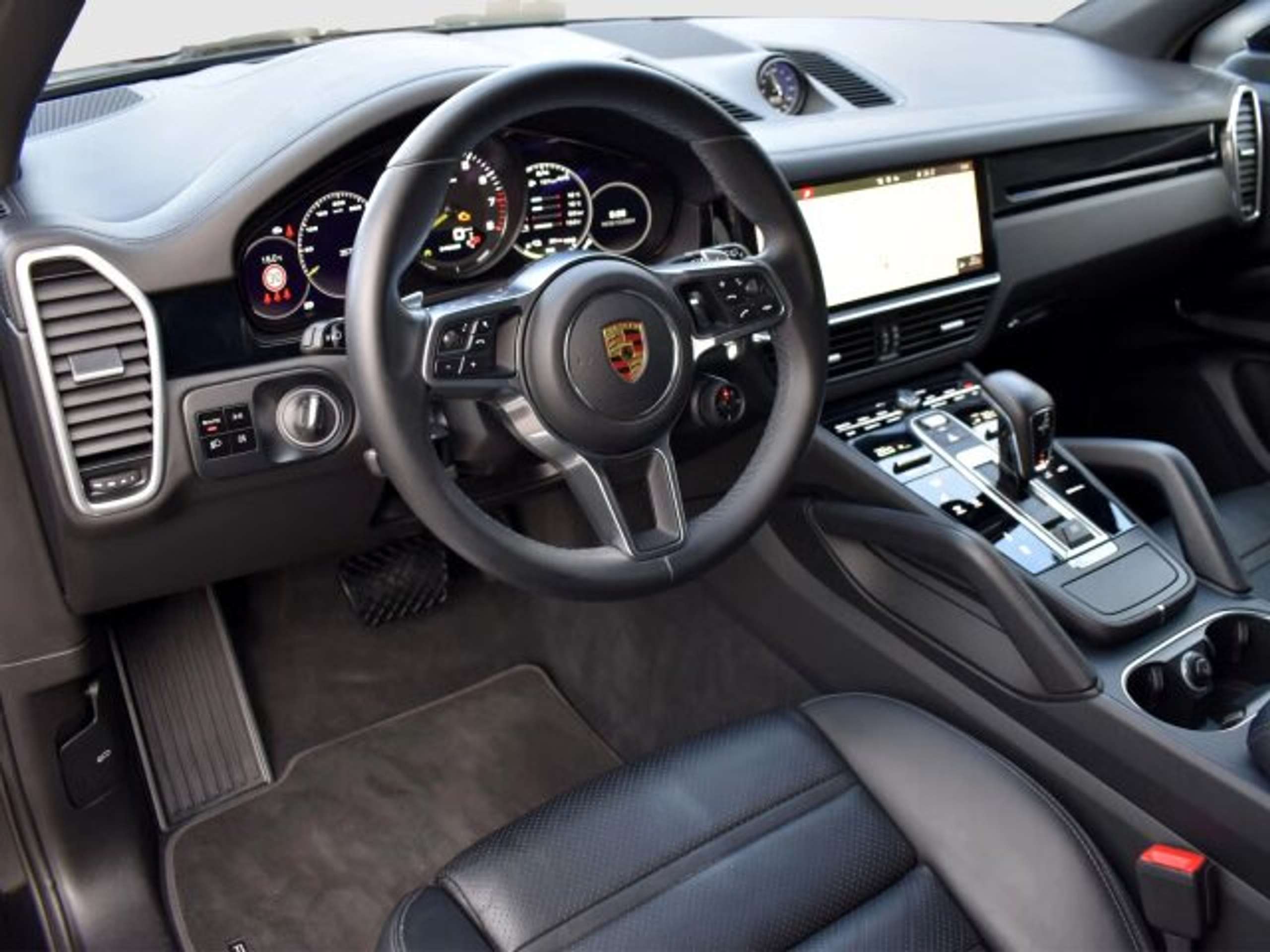 Porsche - Cayenne