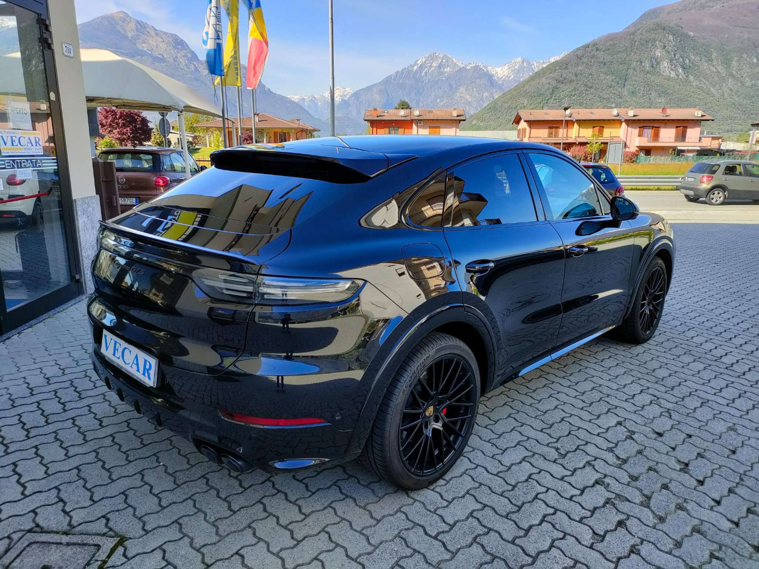 Porsche - Cayenne