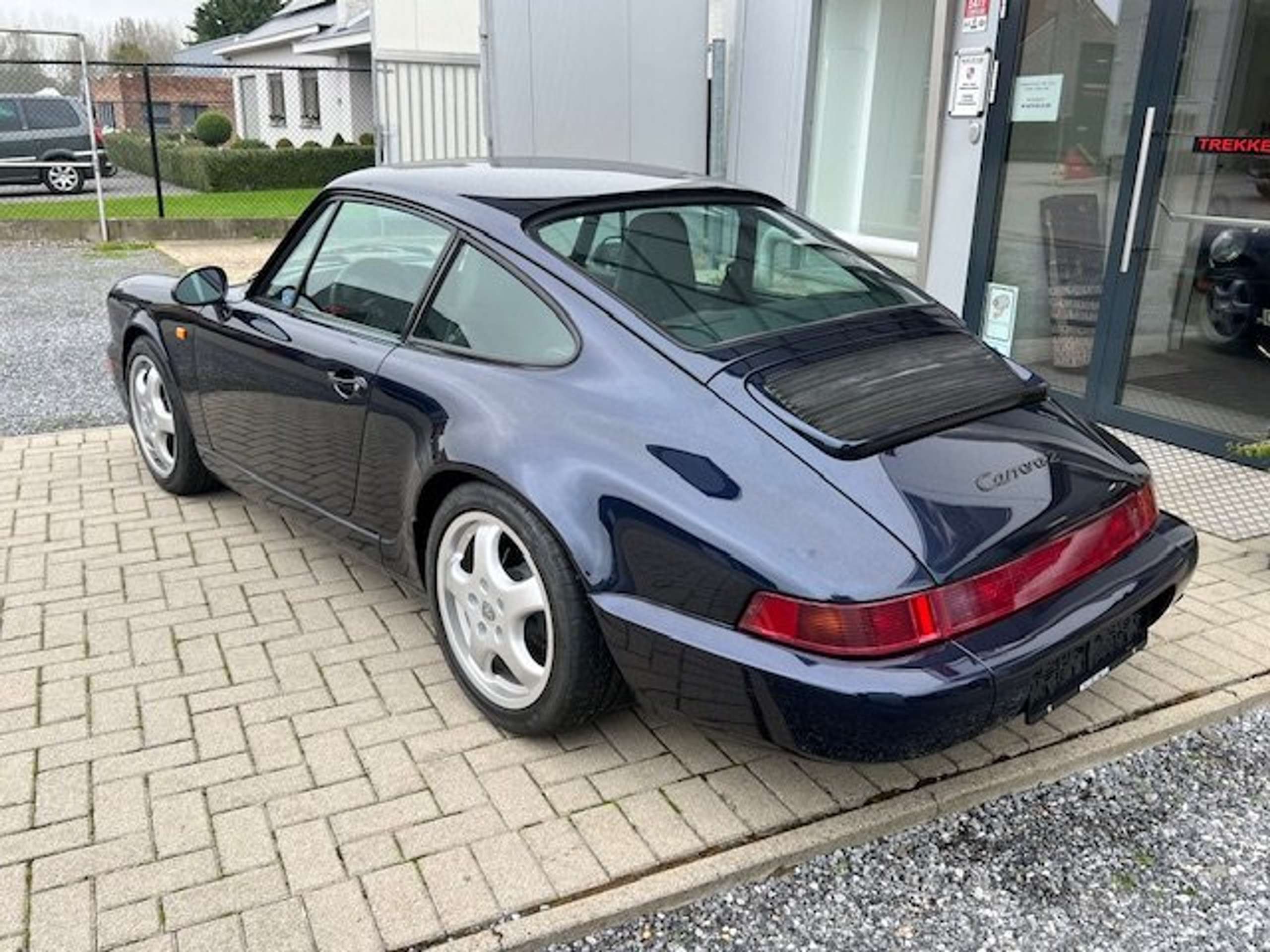 Porsche - 964