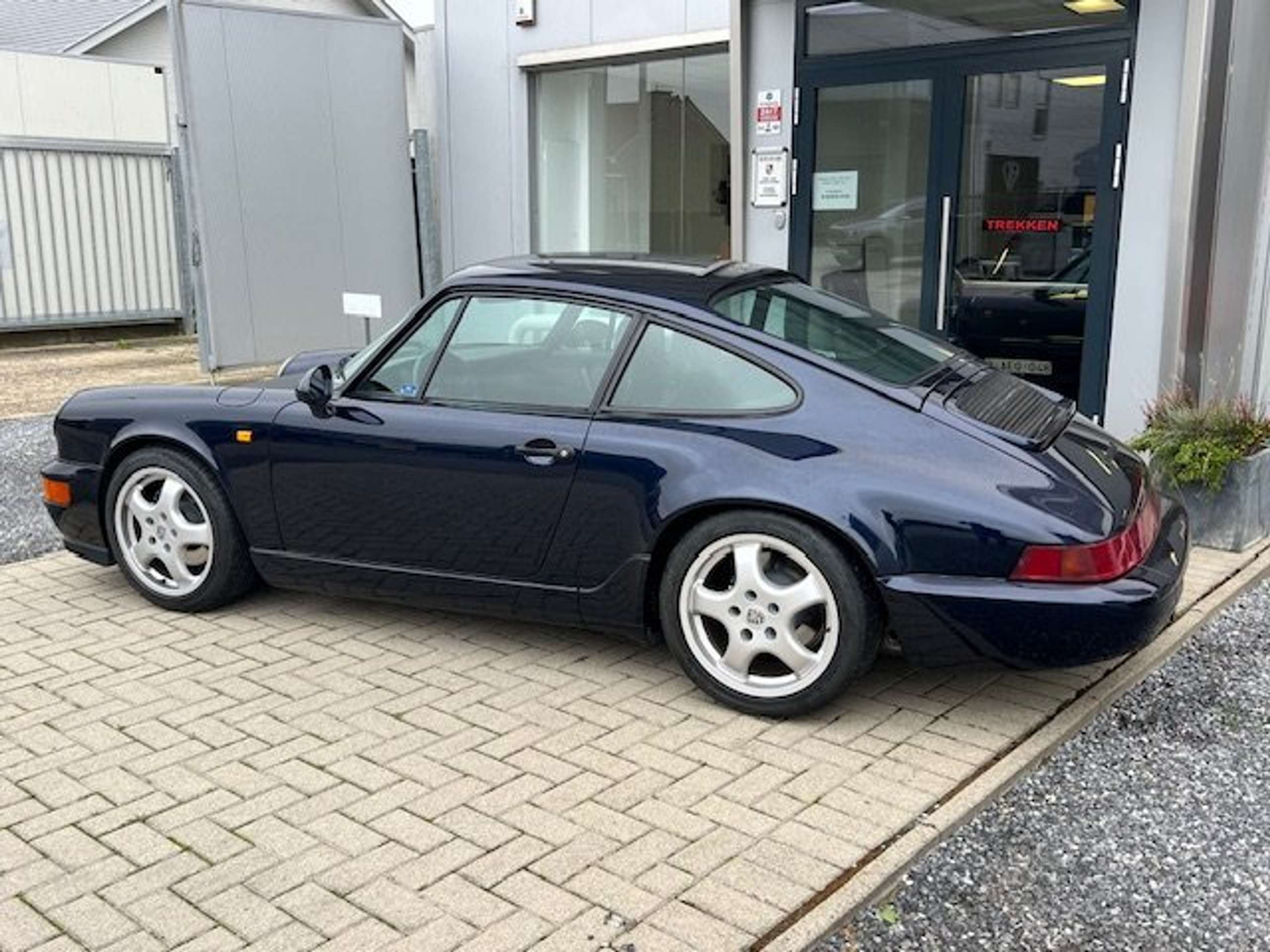 Porsche - 964