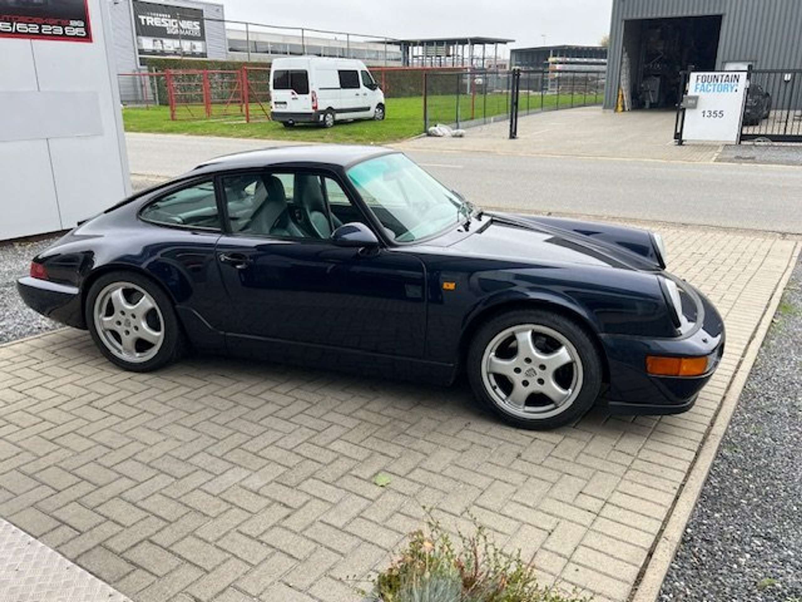 Porsche - 964