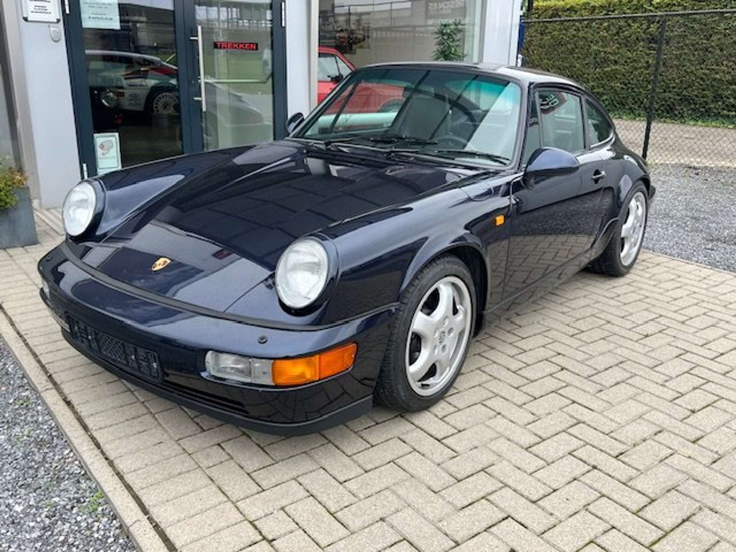 Porsche - 964