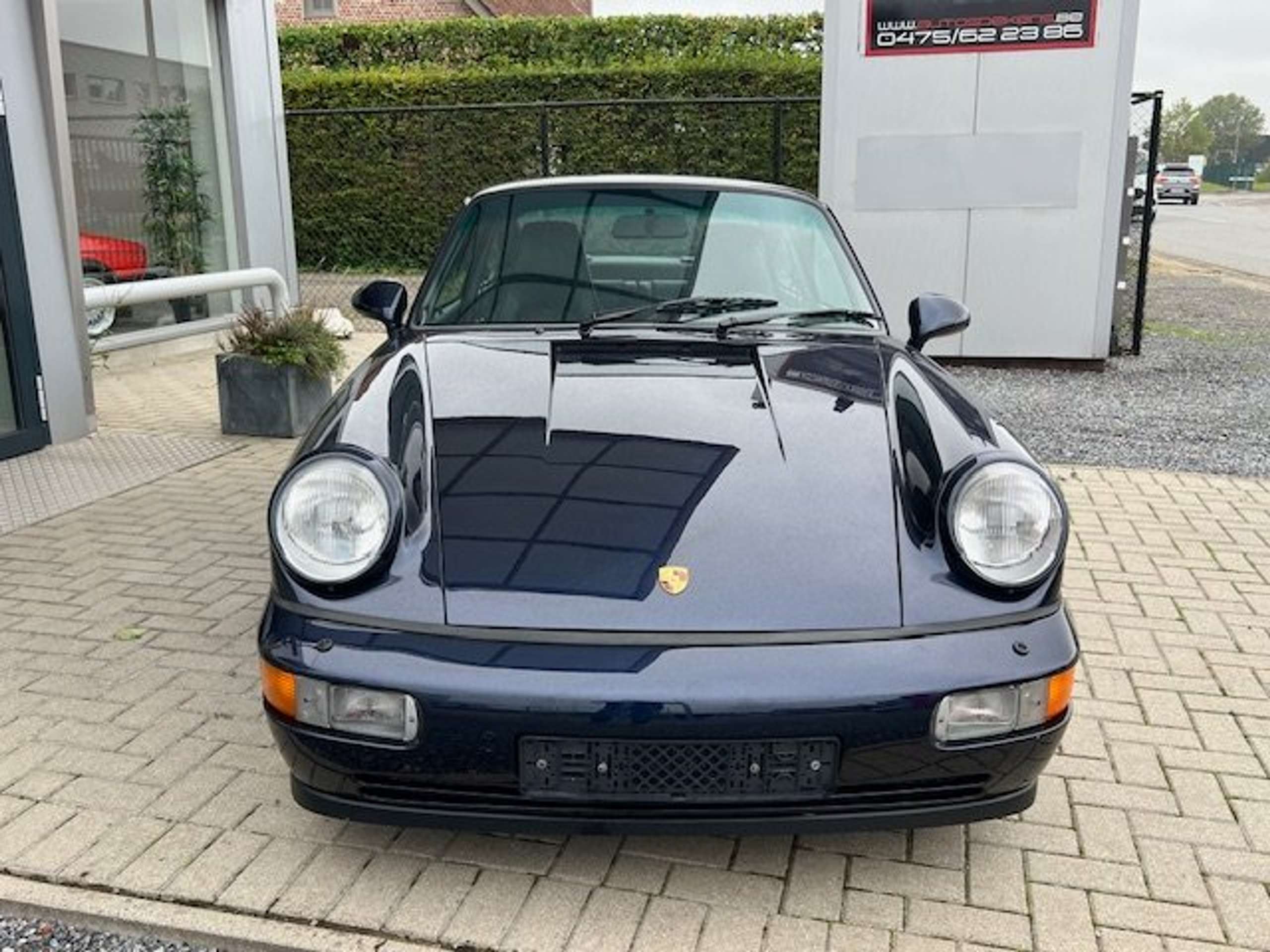 Porsche - 964