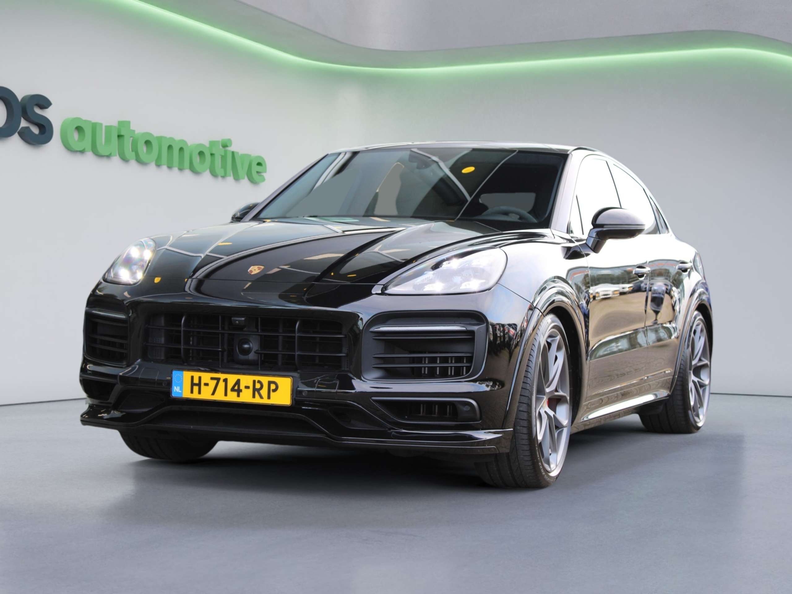 Porsche - Cayenne