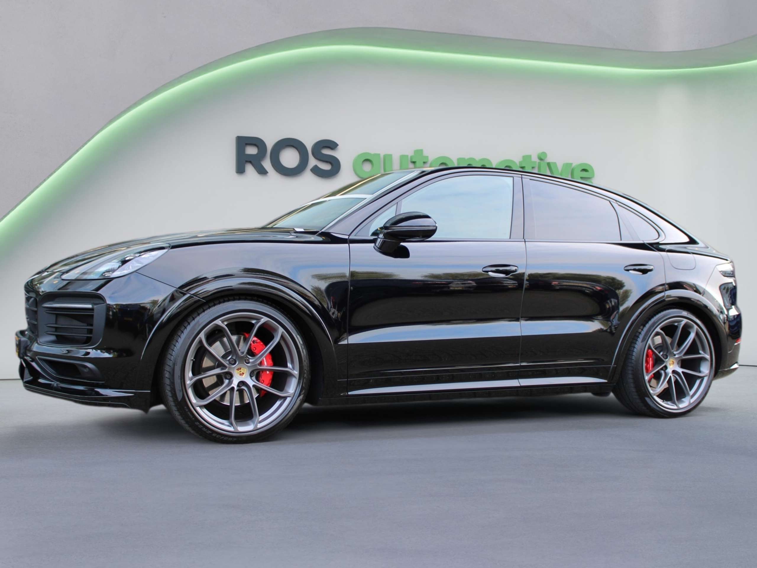 Porsche - Cayenne